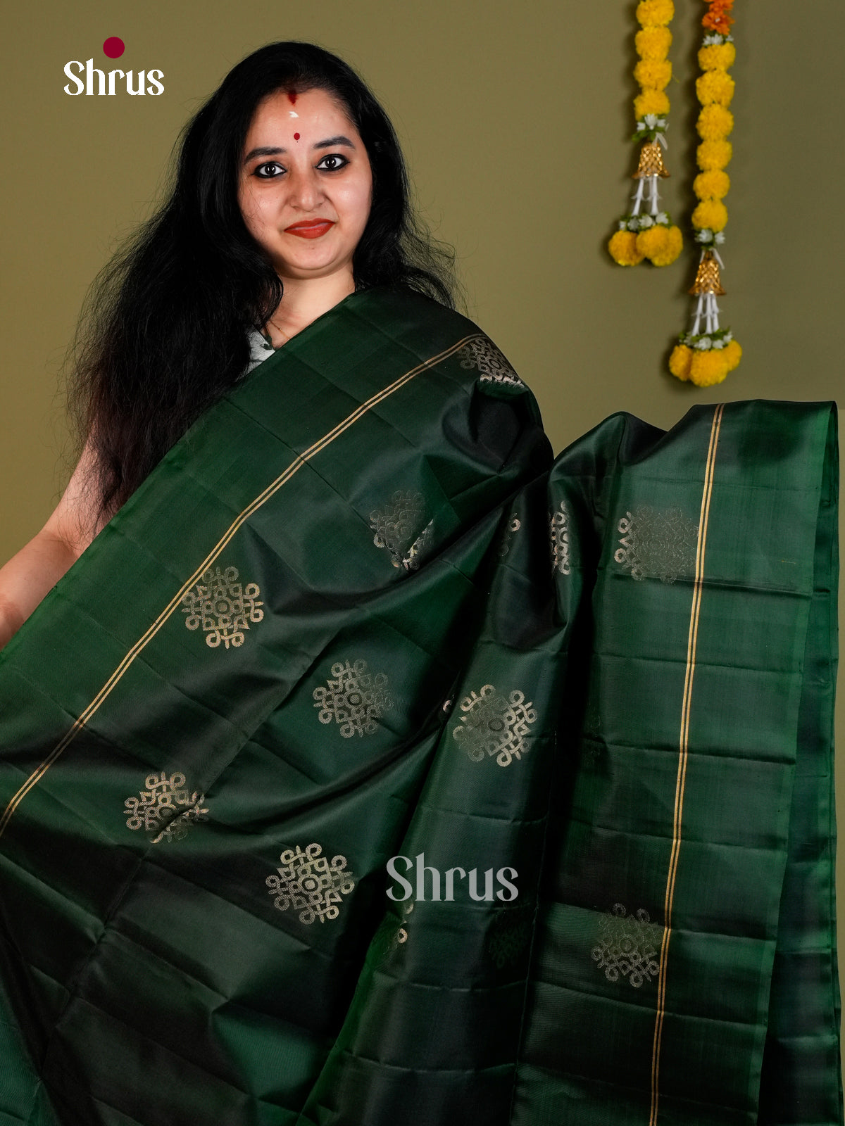 Soft Silk Saree - EDS18096 - Shop on Shrus.com