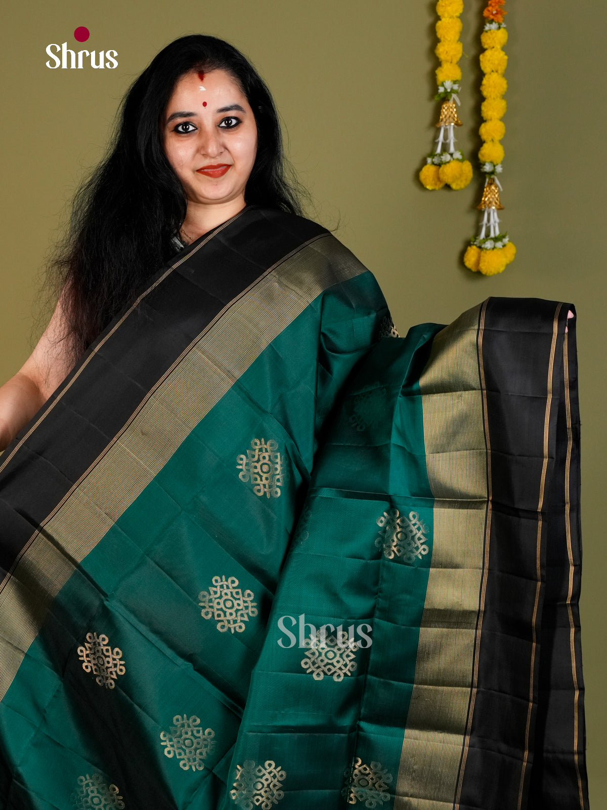 Soft Silk Saree - EDS18097 - Shop on Shrus.com