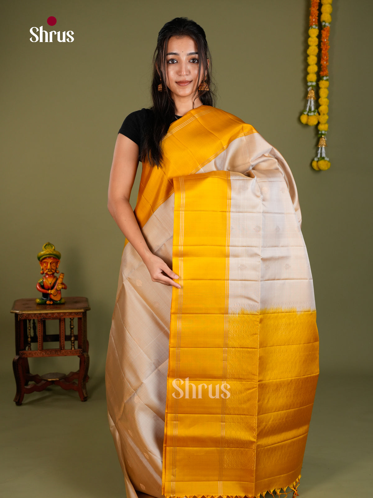 Soft Silk Saree - EDS20039 - Shop on Shrus.com