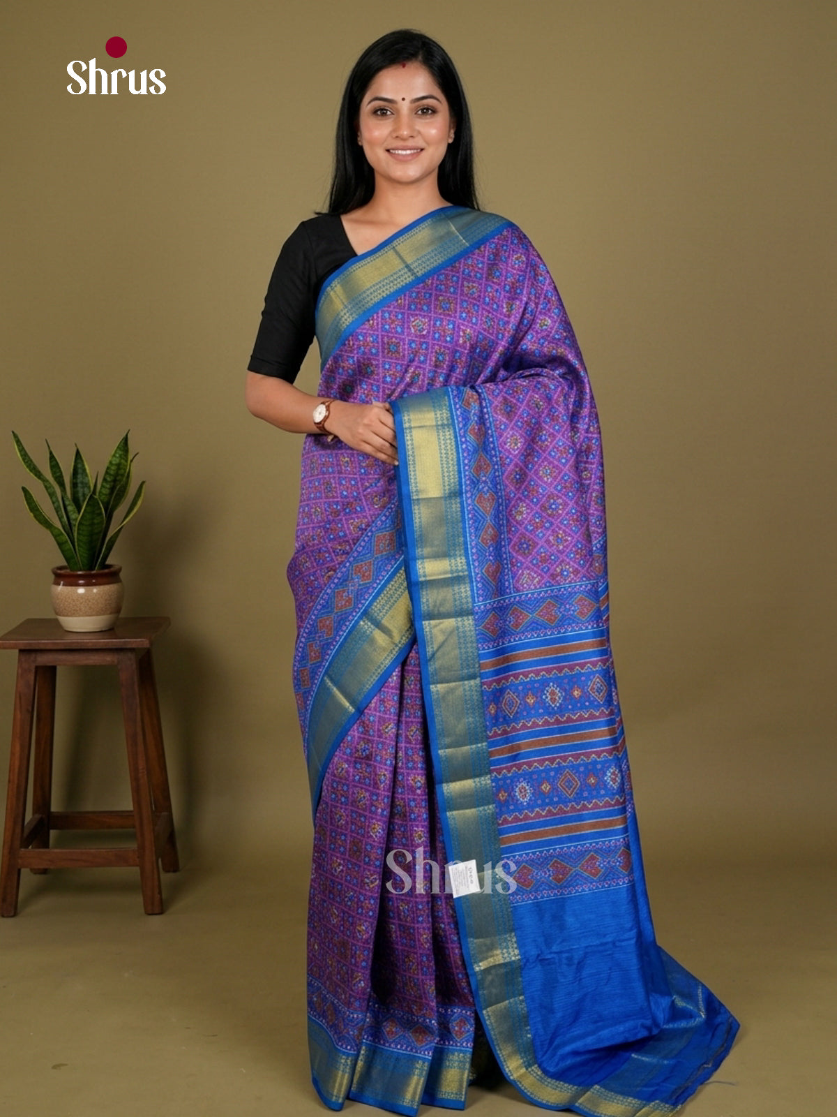 Semi Patola Saree - EDS21015 - Shop on Shrus.com