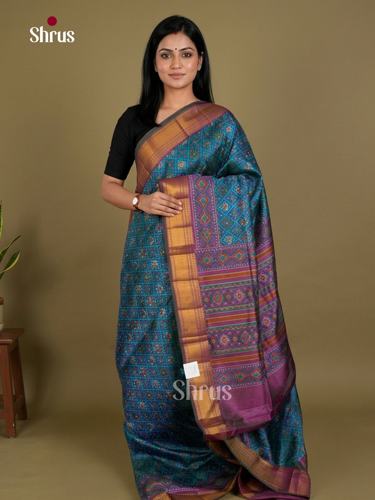 Semi Patola Saree - EDS21091 - Shop on Shrus.com