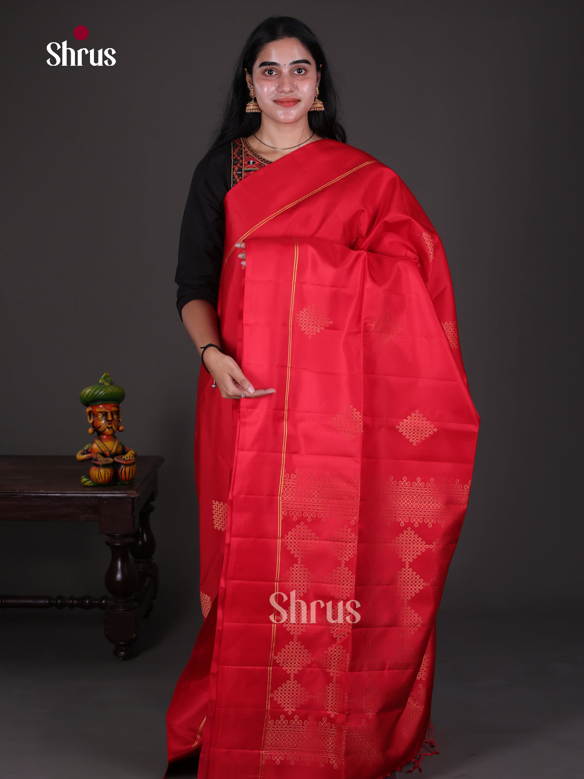 Soft Silk Saree - EES09010 - Shop on Shrus.com