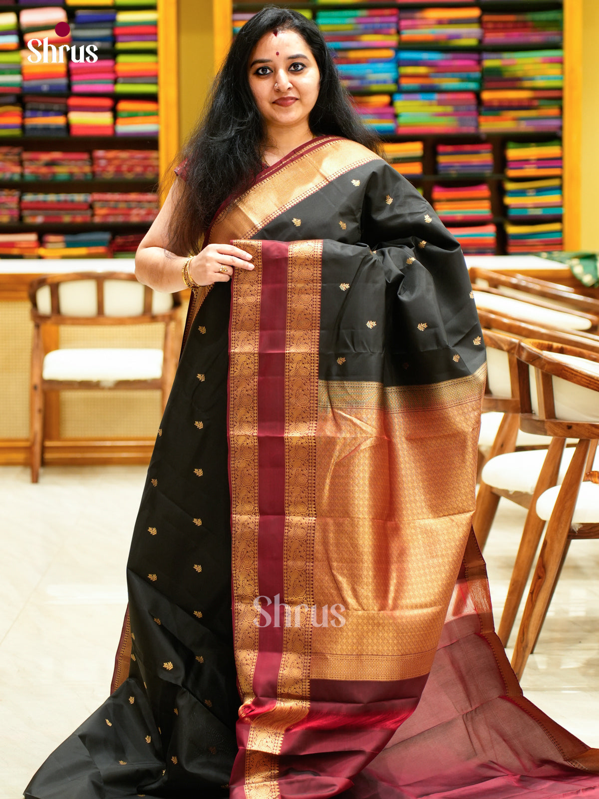 Kanchipuram-halfpure Saree - EES11076 - Shop on Shrus.com