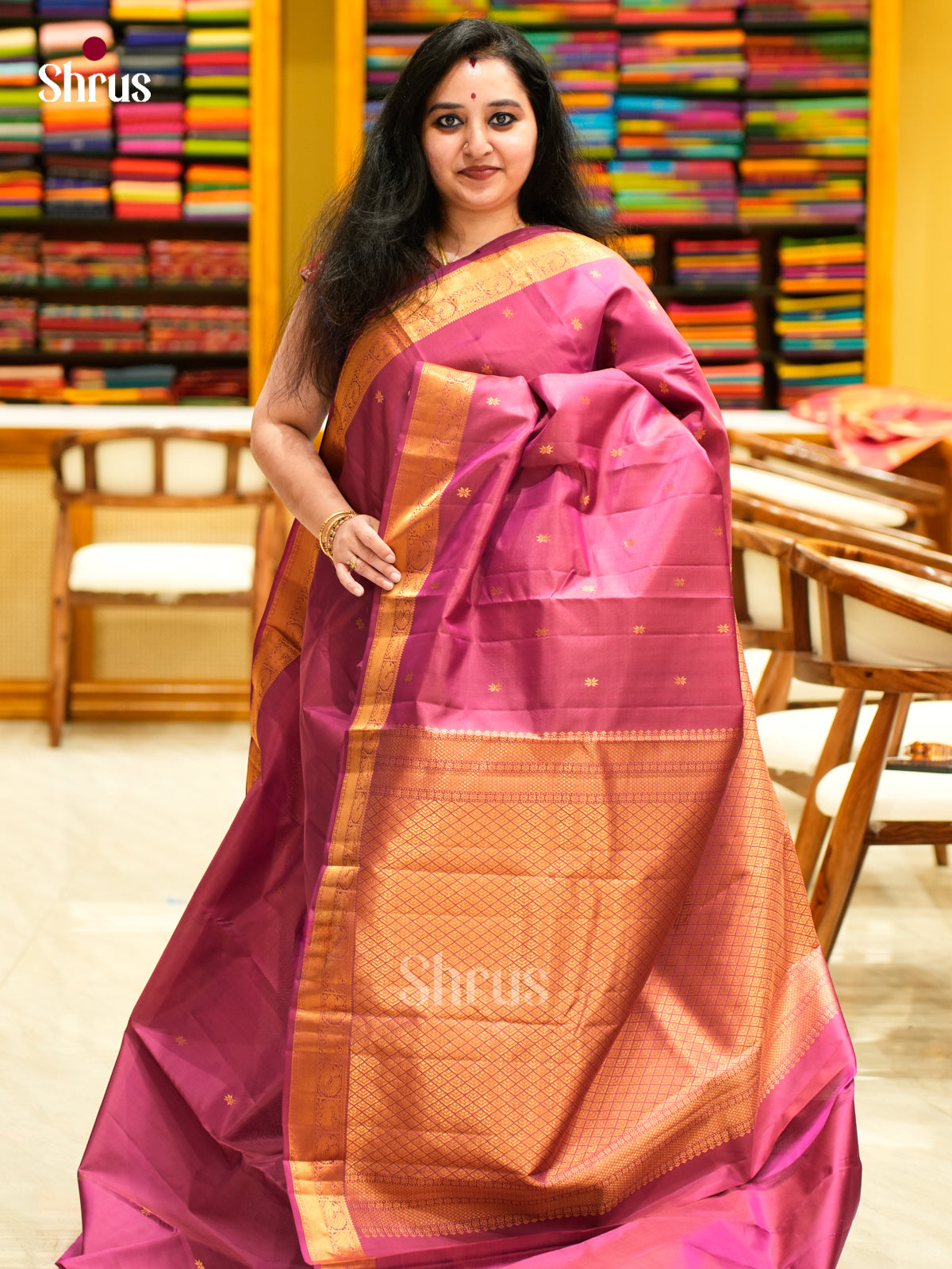 Kanchipuram silk Saree - EES11241 - Shop on Shrus.com