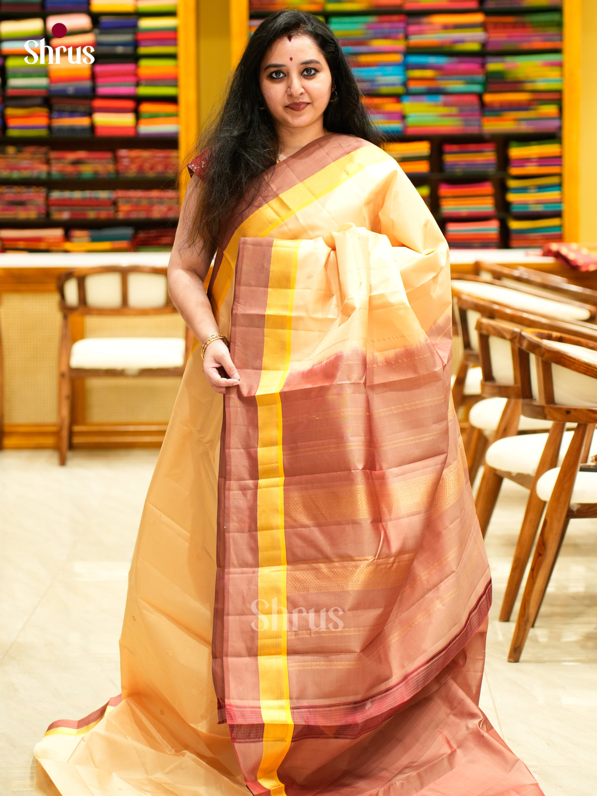 Kanchipuram silk Saree - EES11243 - Shop on Shrus.com