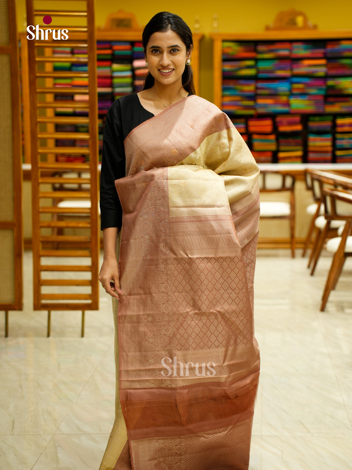 Kanchipuram silk Saree - EES12208 - Shop on Shrus.com