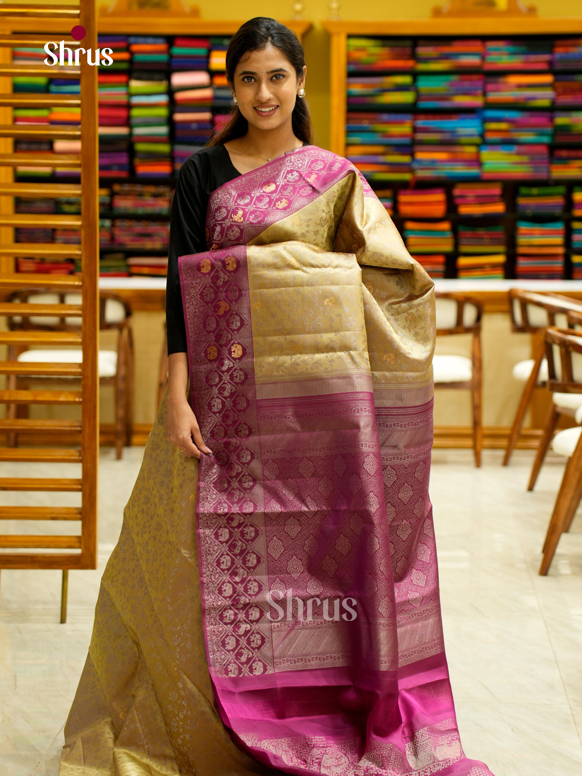 Kanchipuram silk Saree - EES12211 - Shop on Shrus.com