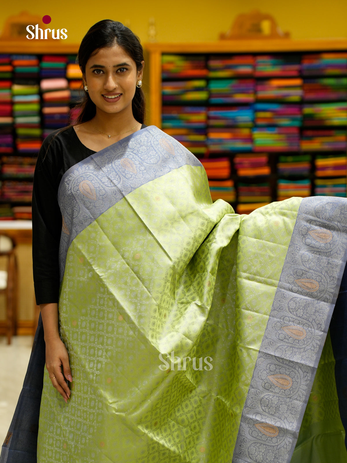 Kanchipuram silk Saree - EES12229 - Shop on Shrus.com