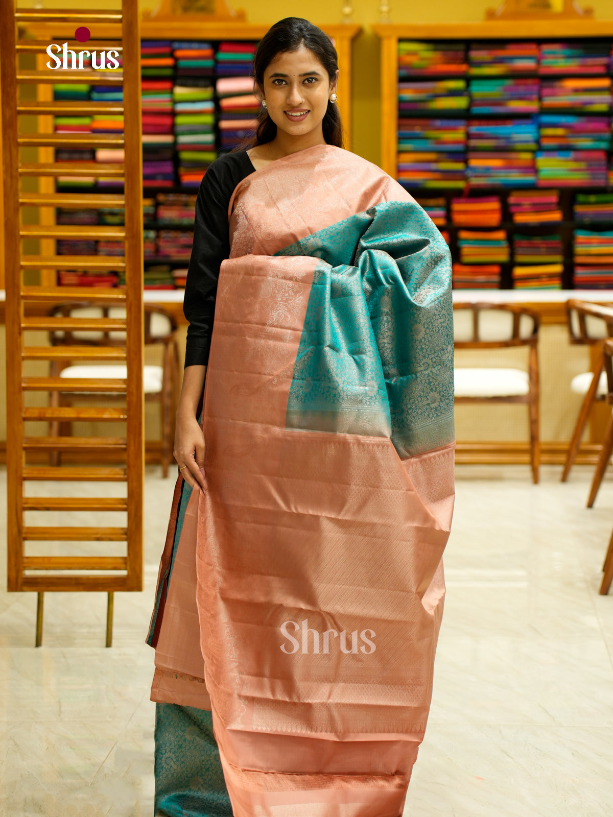 Kanchipuram silk Saree - EES12230 - Shop on Shrus.com