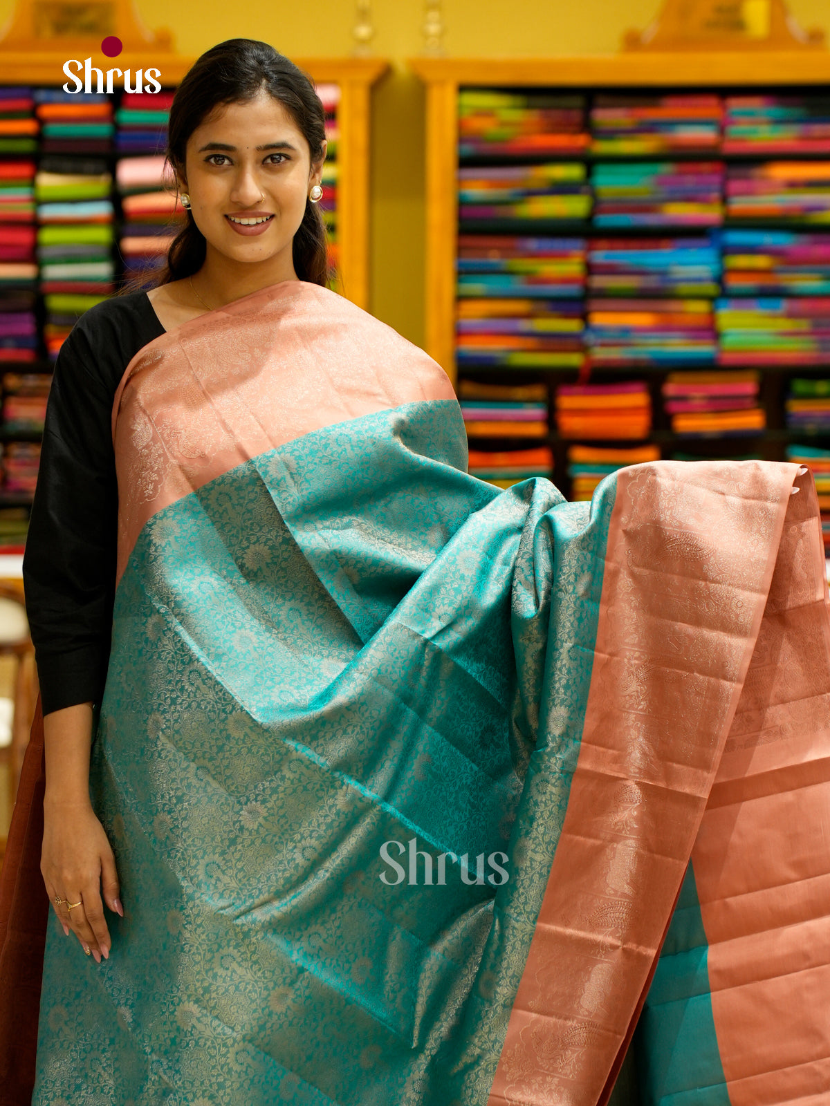 Kanchipuram silk Saree - EES12230 - Shop on Shrus.com