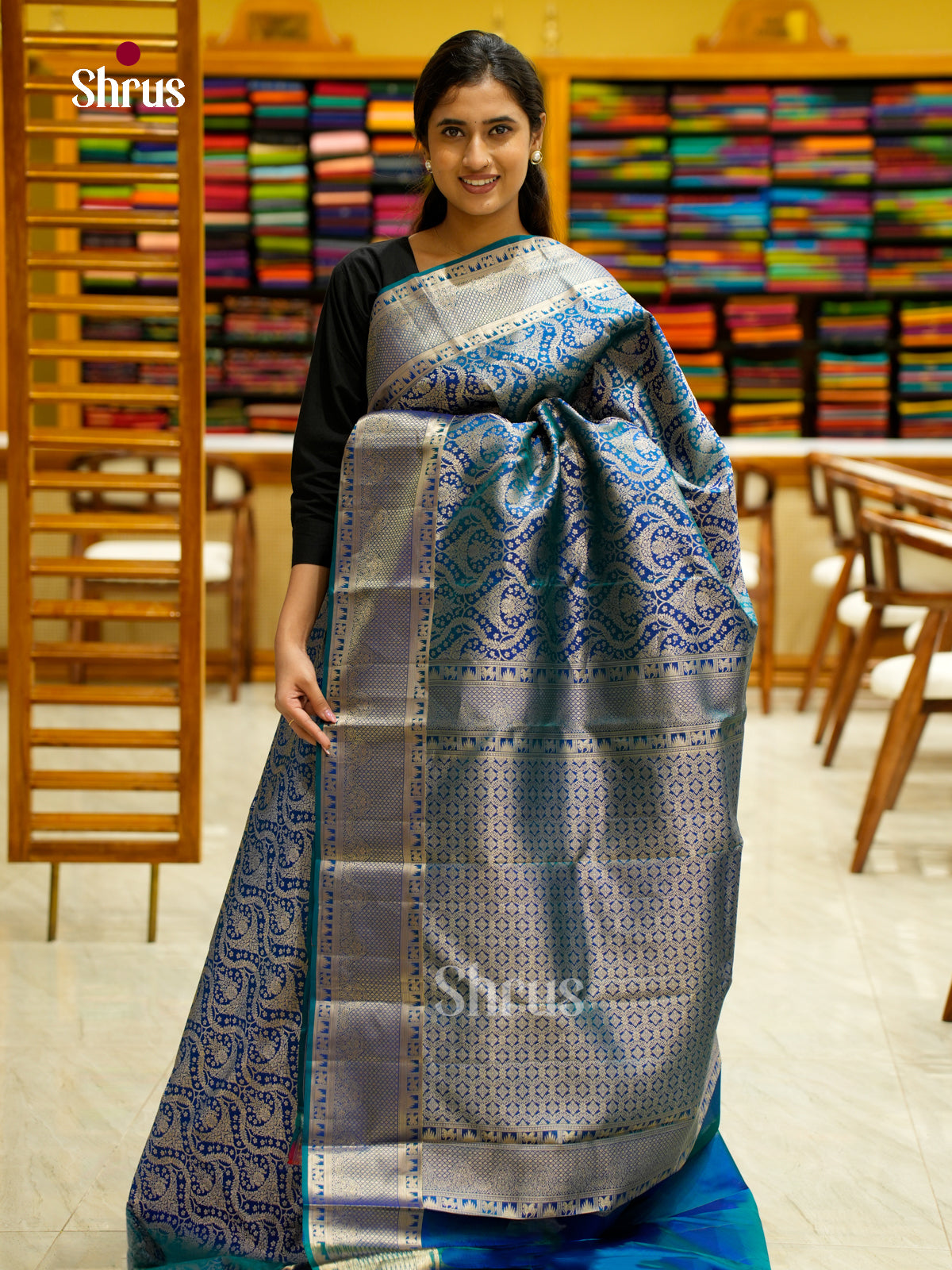 Kanchipuram silk Saree - EES12257 - Shop on Shrus.com