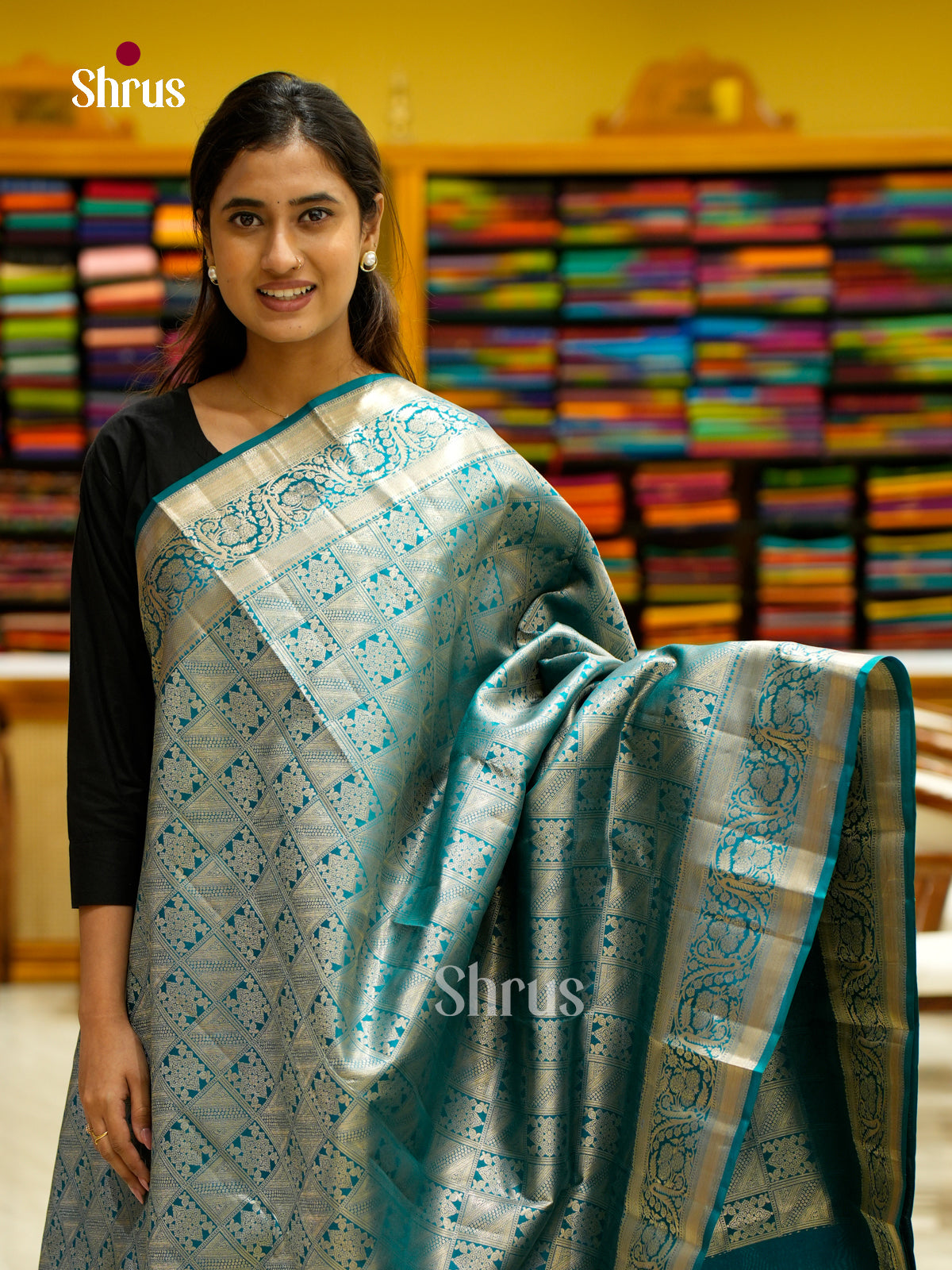 Kanchipuram silk Saree - EES12262 - Shop on Shrus.com