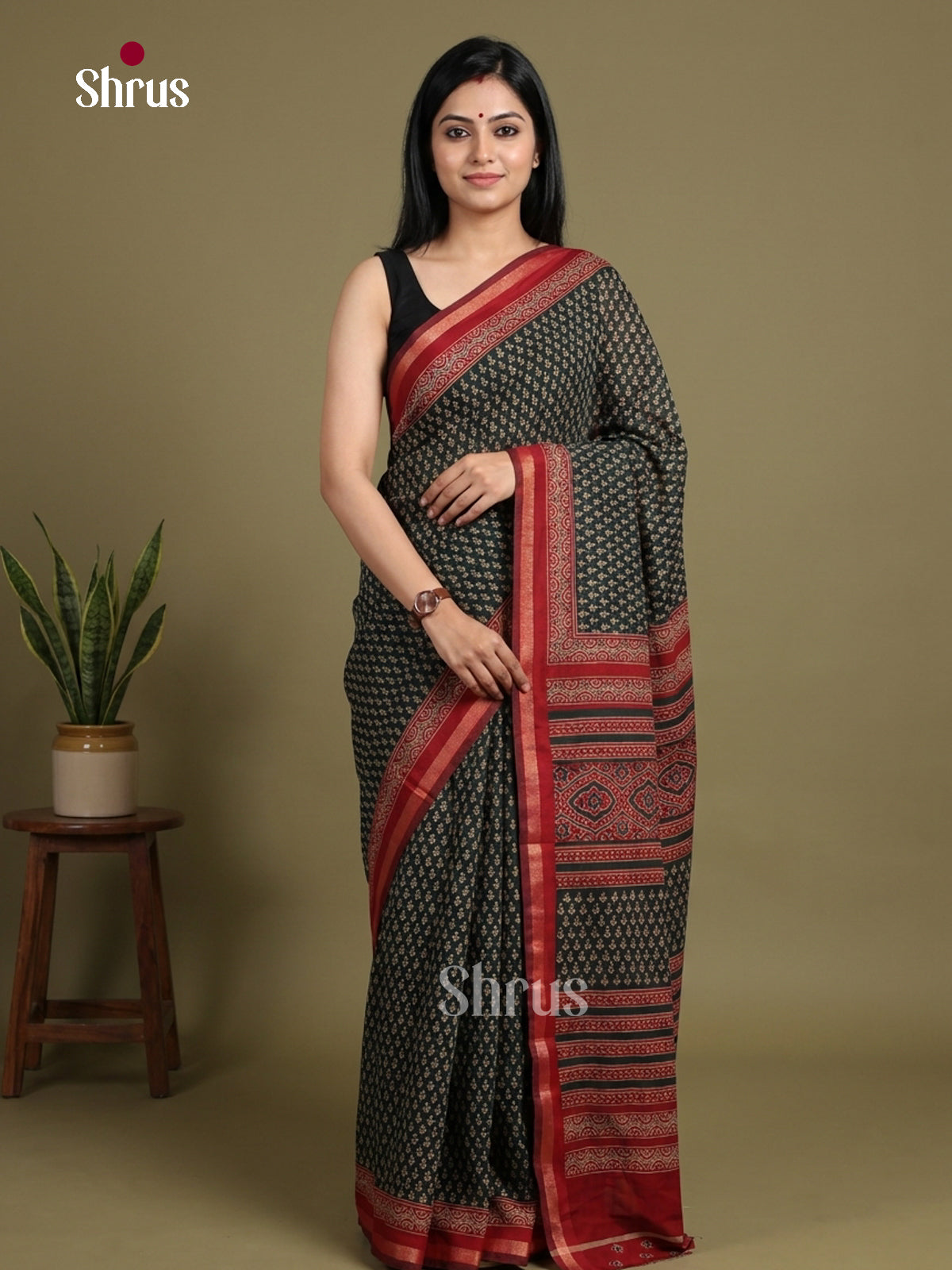 Art Modal Saree - EES15092