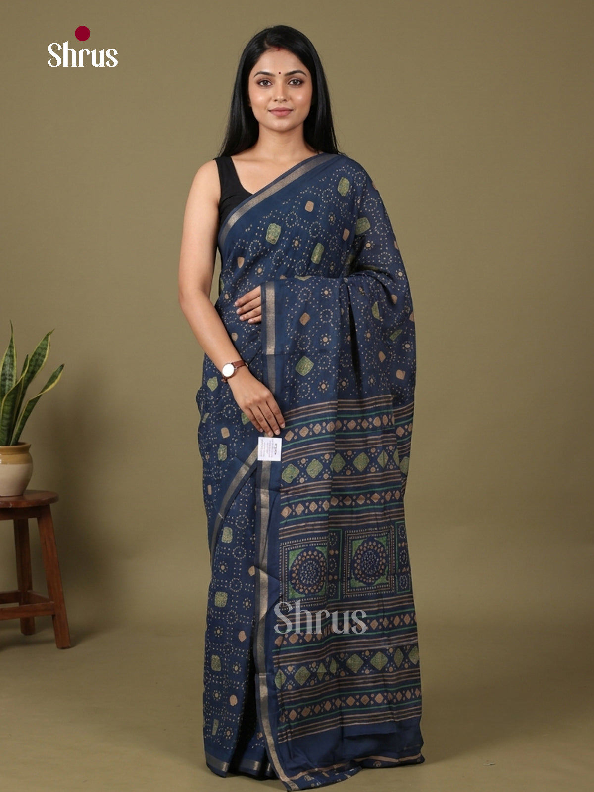Art Modal Saree - EES15104