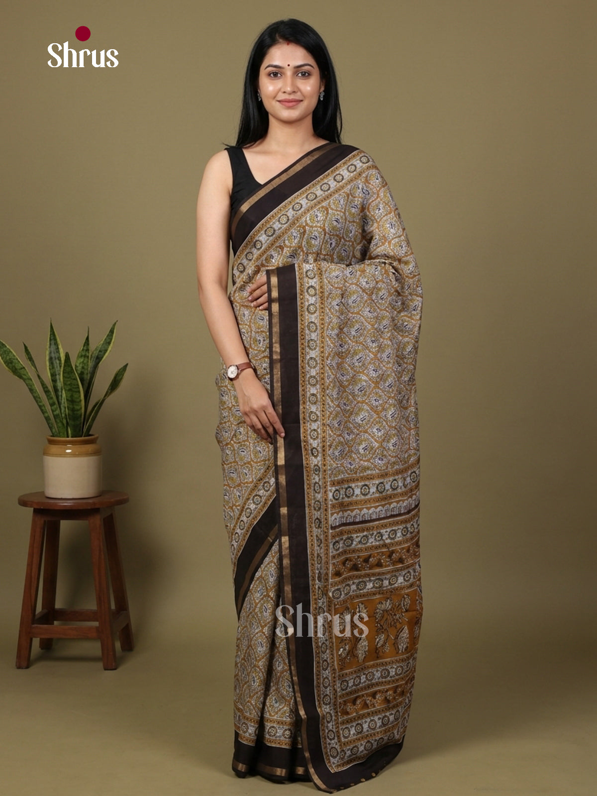 Art Modal Saree - EES15177