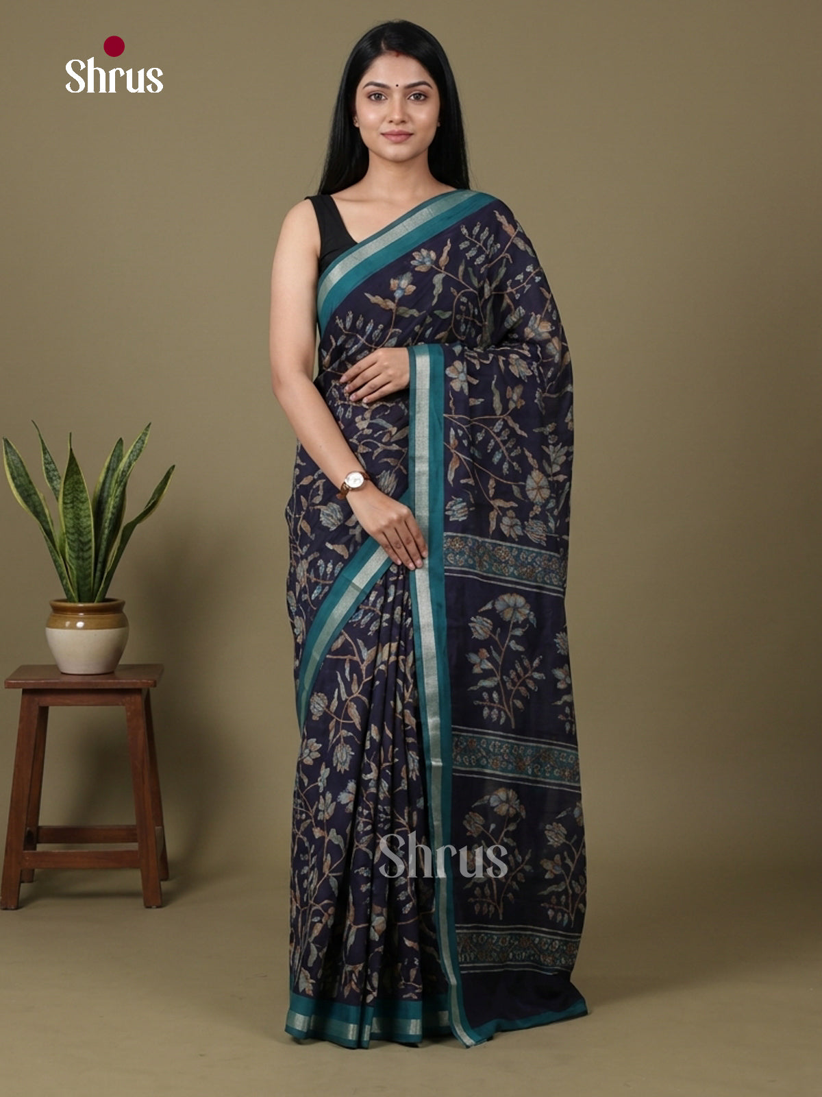 Art Modal Saree - EES16068