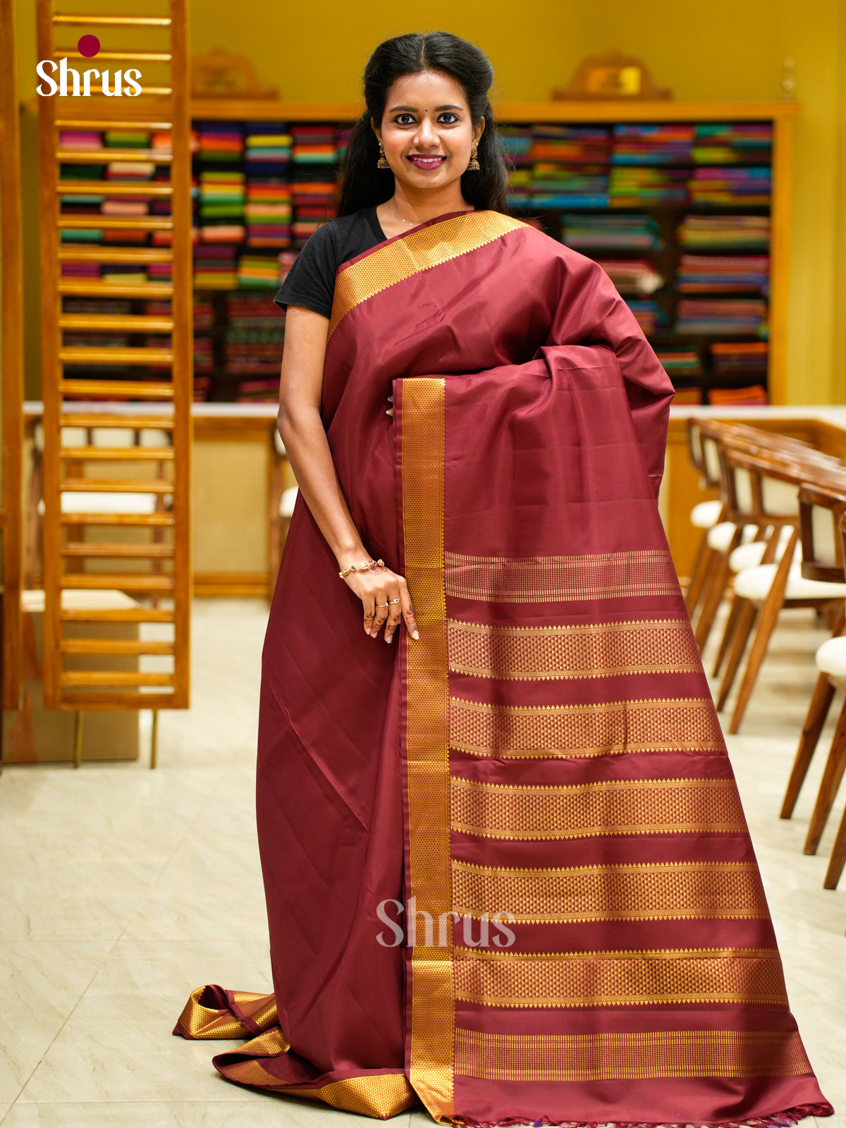 Kanchipuram silk 9Yards Saree - EES25009
