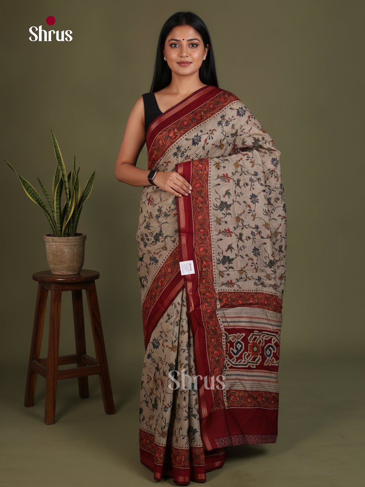 Art Modal Saree - EES25047 - Shop on Shrus.com