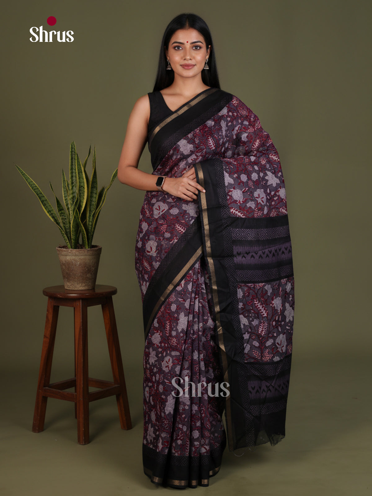 Art Modal Saree - EES25066