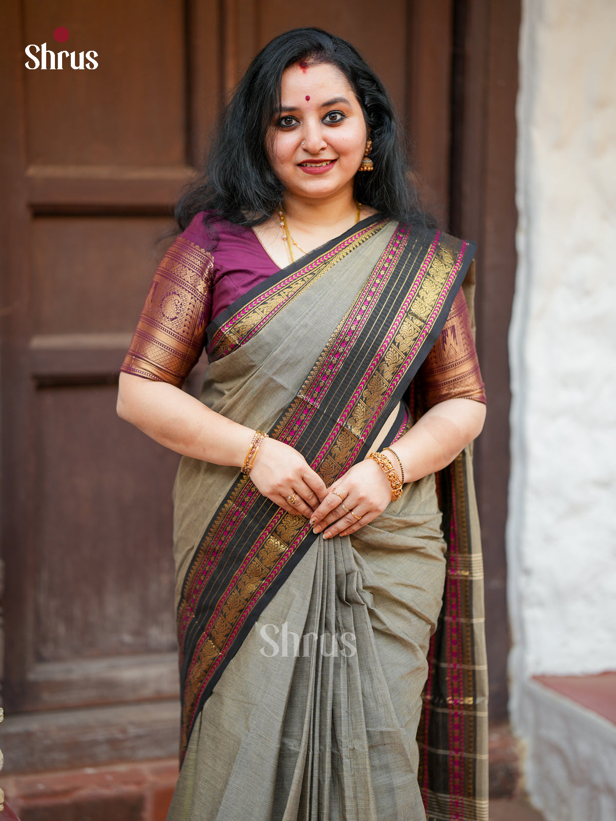 11-a Grey & Black - Chettinad Cotton Saree - EES26176 - Shop on Shrus.com