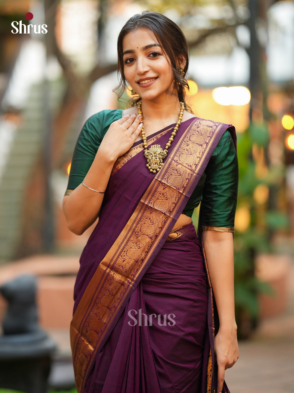 Exquisite Wine Chettinad Cotton Saree With Rich Zari Border & Striped Pallu - Shop on Shrus.com