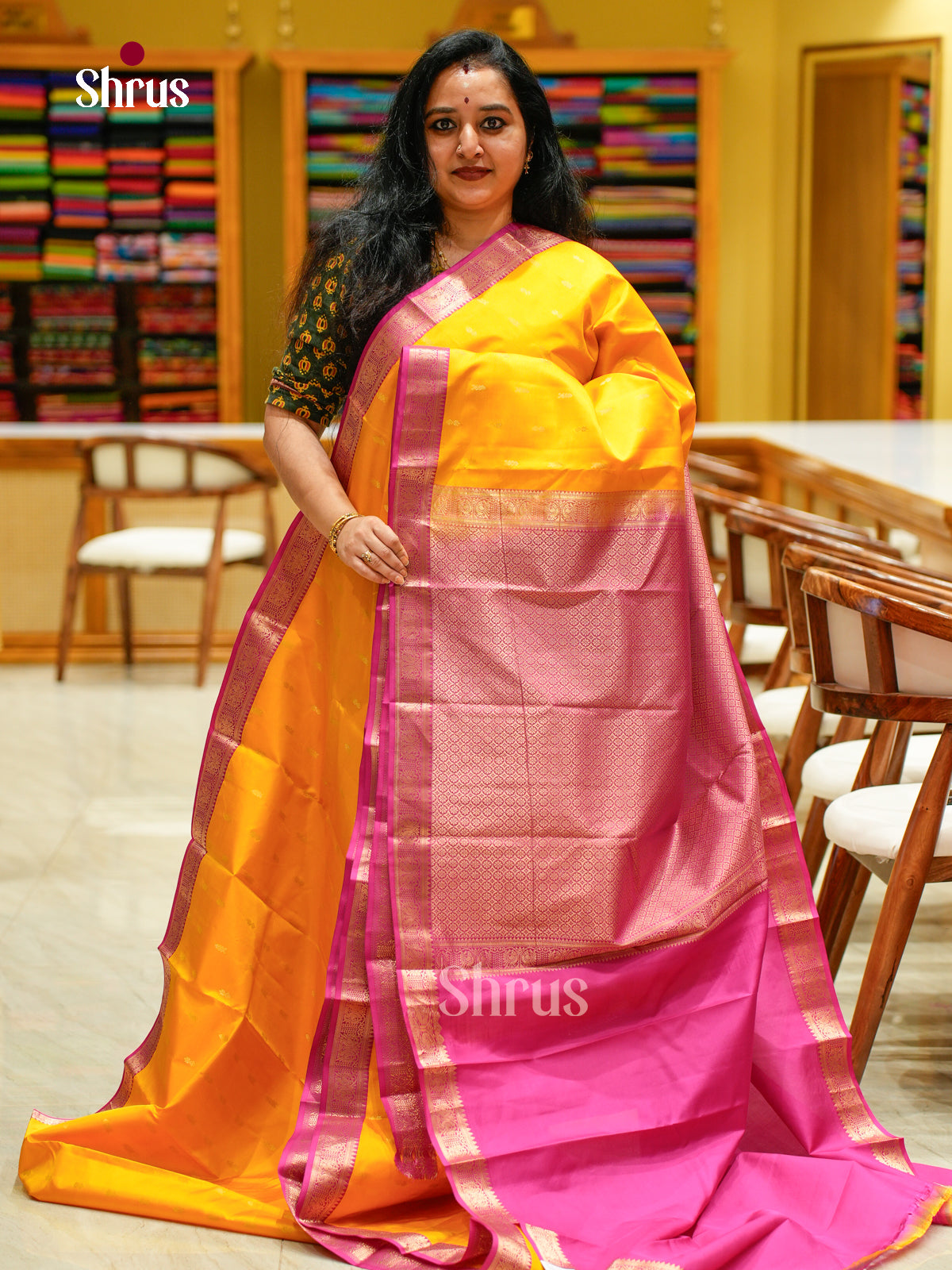 Kanchipuram silk Saree - EES27003