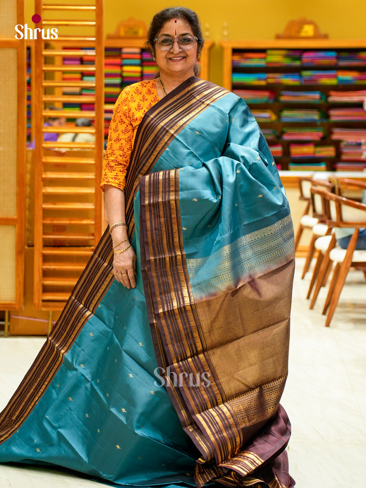 Kanchipuram silk Saree - EES27017 - Shop on Shrus.com