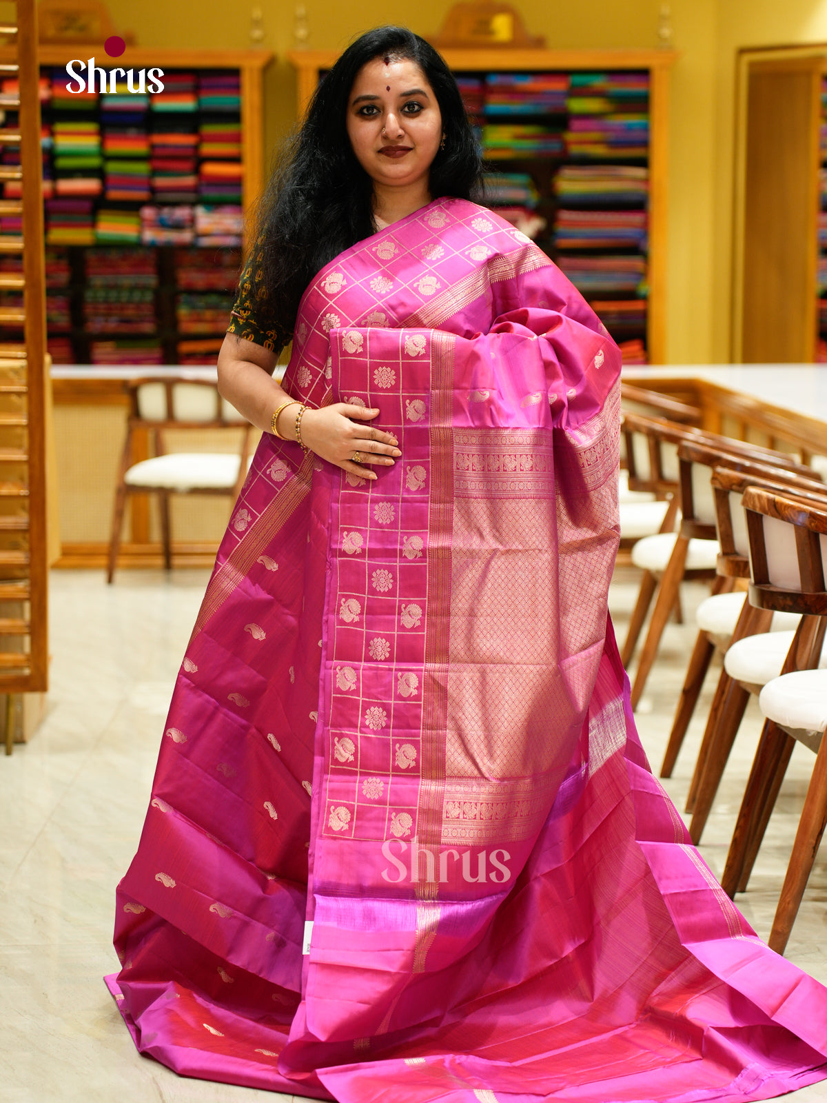 Kanchipuram silk Saree - EES27055