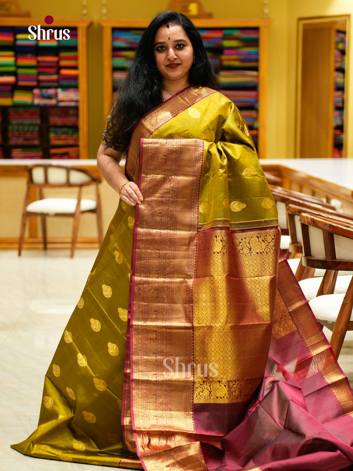 Kanchipuram silk Saree - EES27059
