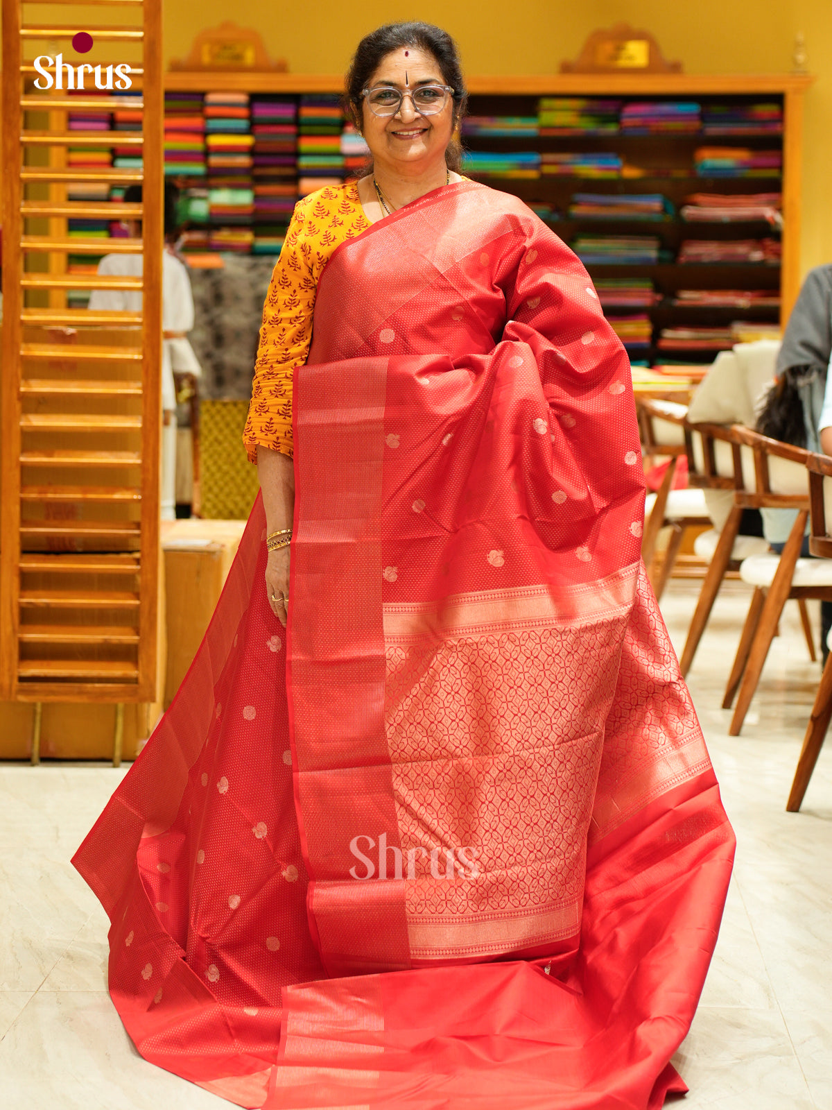 Kanchipuram silk Saree - EES27085 - Shop on Shrus.com