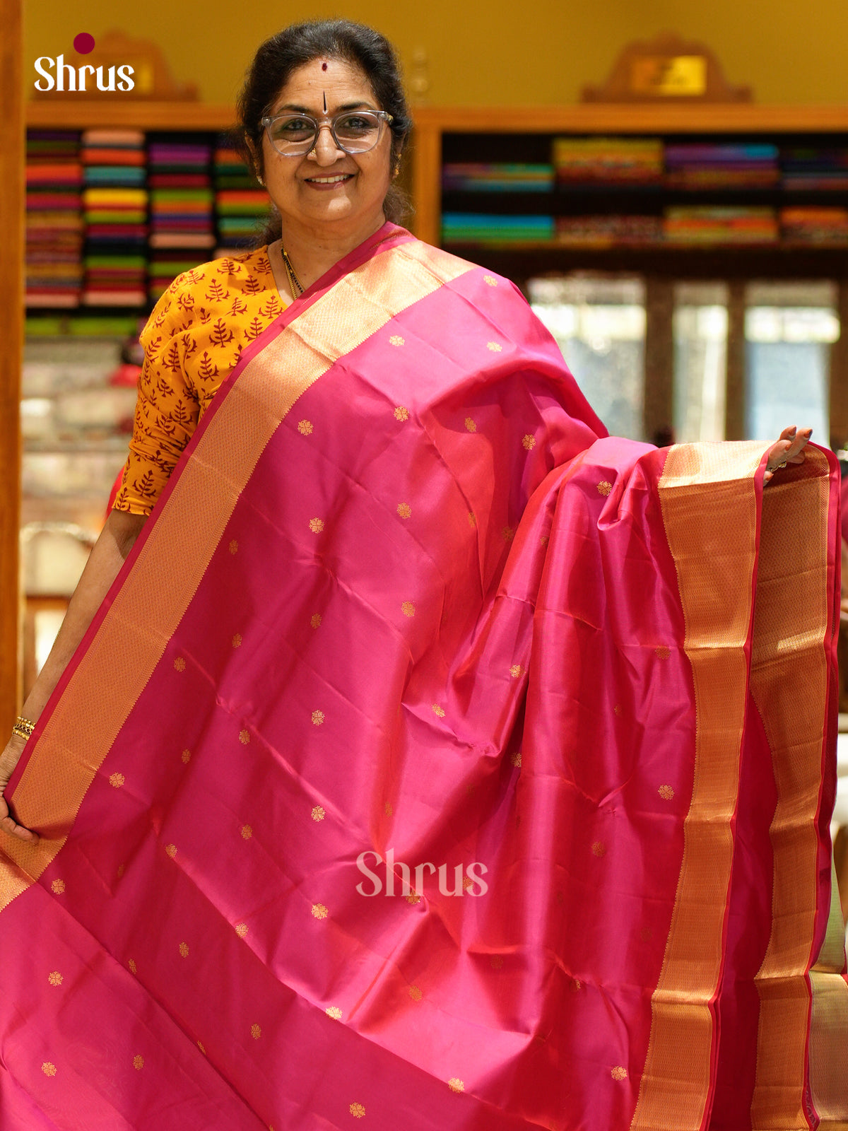 Kanchipuram silk Saree - EES27095 - Shop on Shrus.com