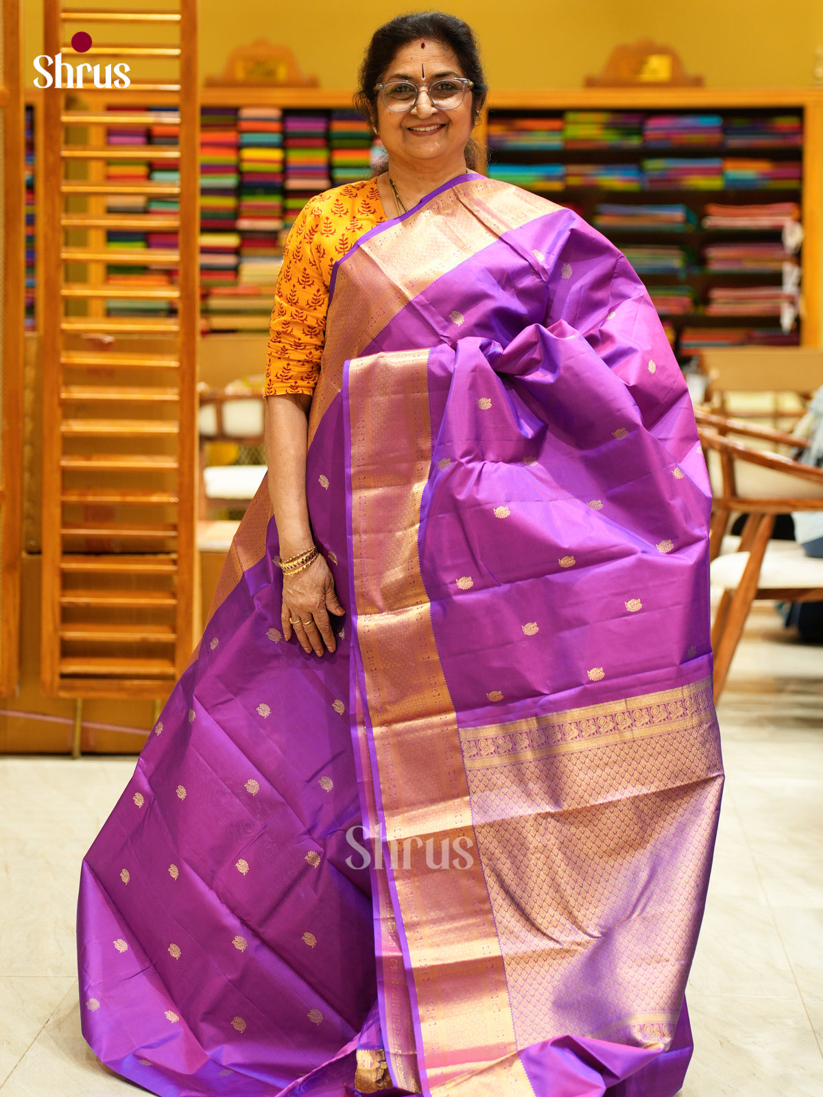 Kanchipuram silk Saree - EES27097 - Shop on Shrus.com