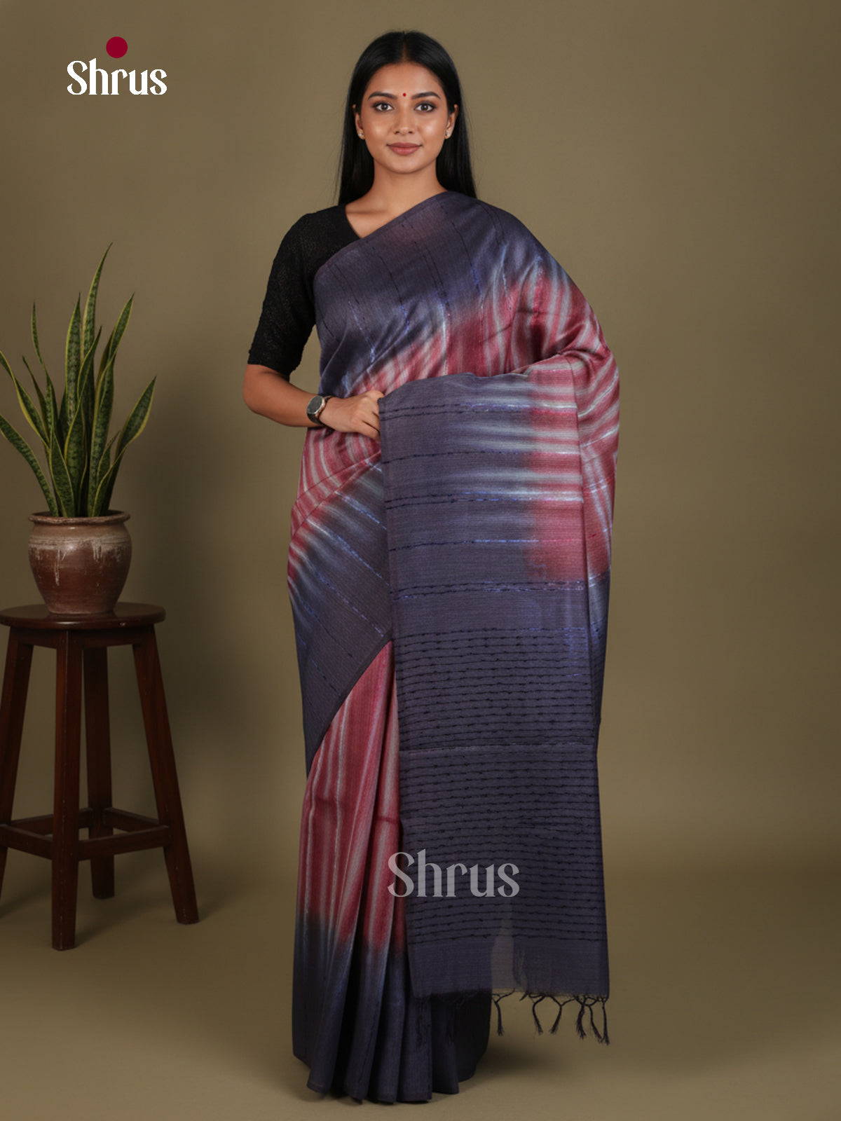Shibori Saree - EES29046 - Shop on Shrus.com