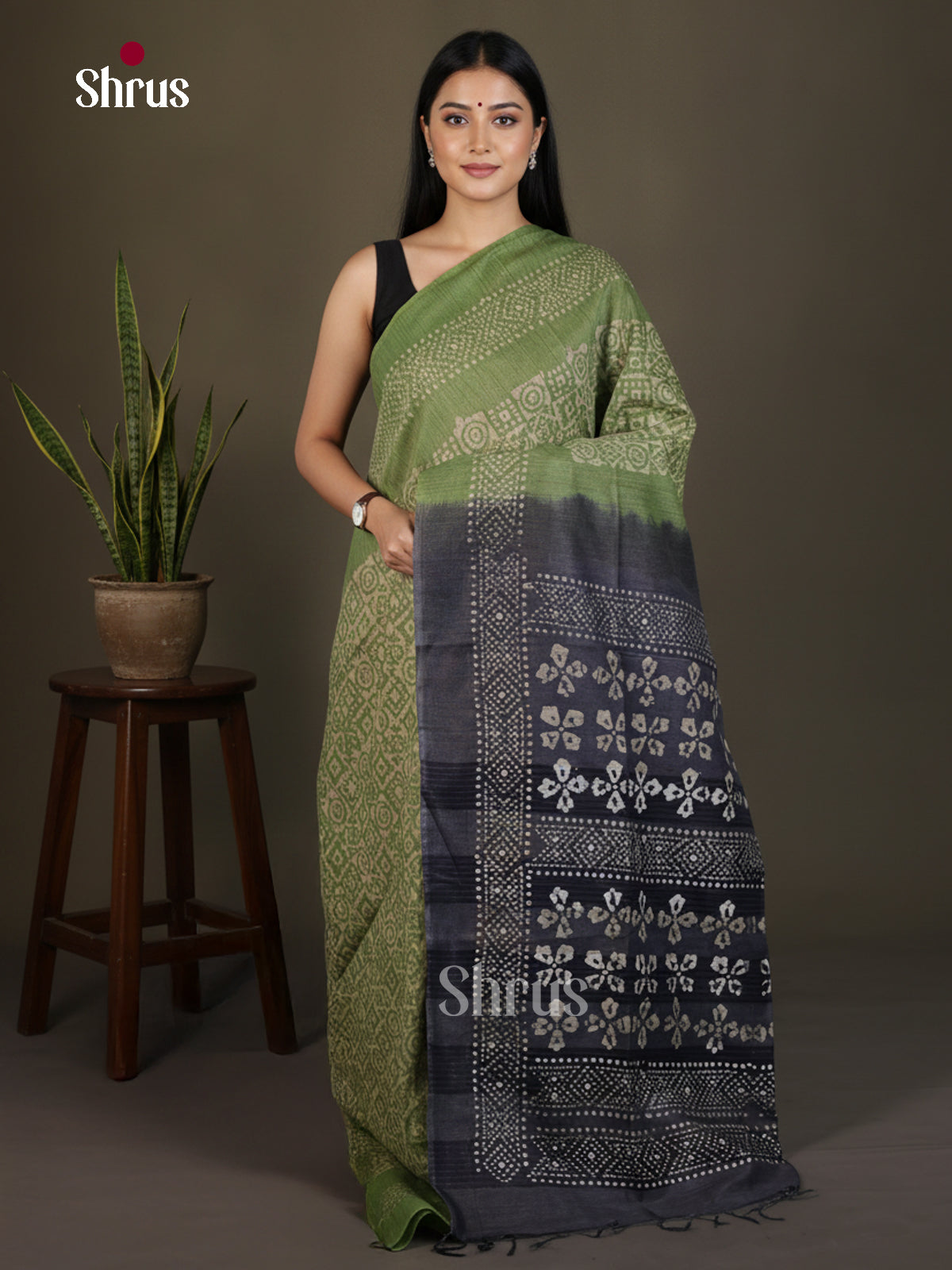 Bhatik Saree - EES29149 - Shop on Shrus.com