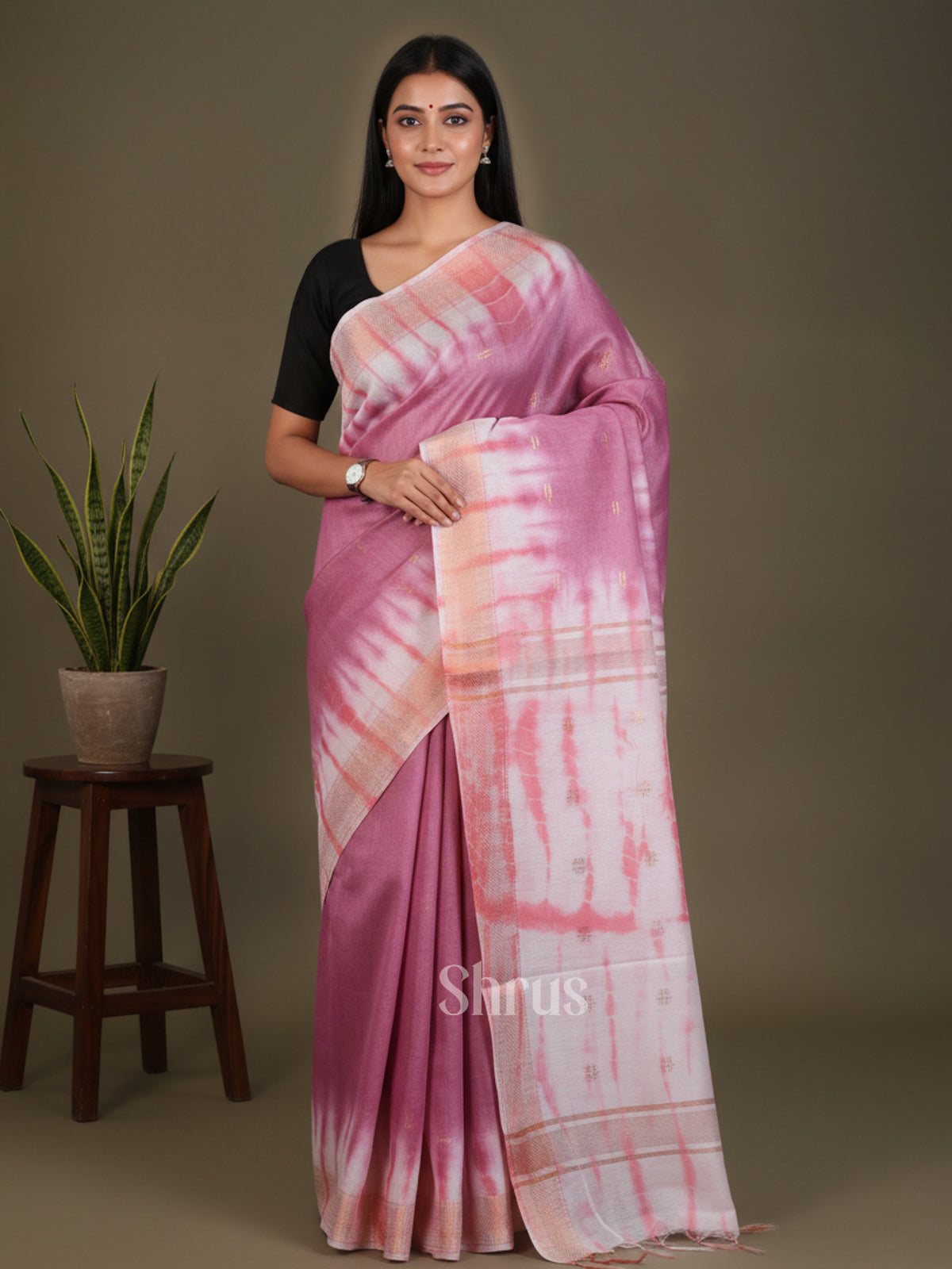 Shibori Saree - EES29492 - Shop on Shrus.com