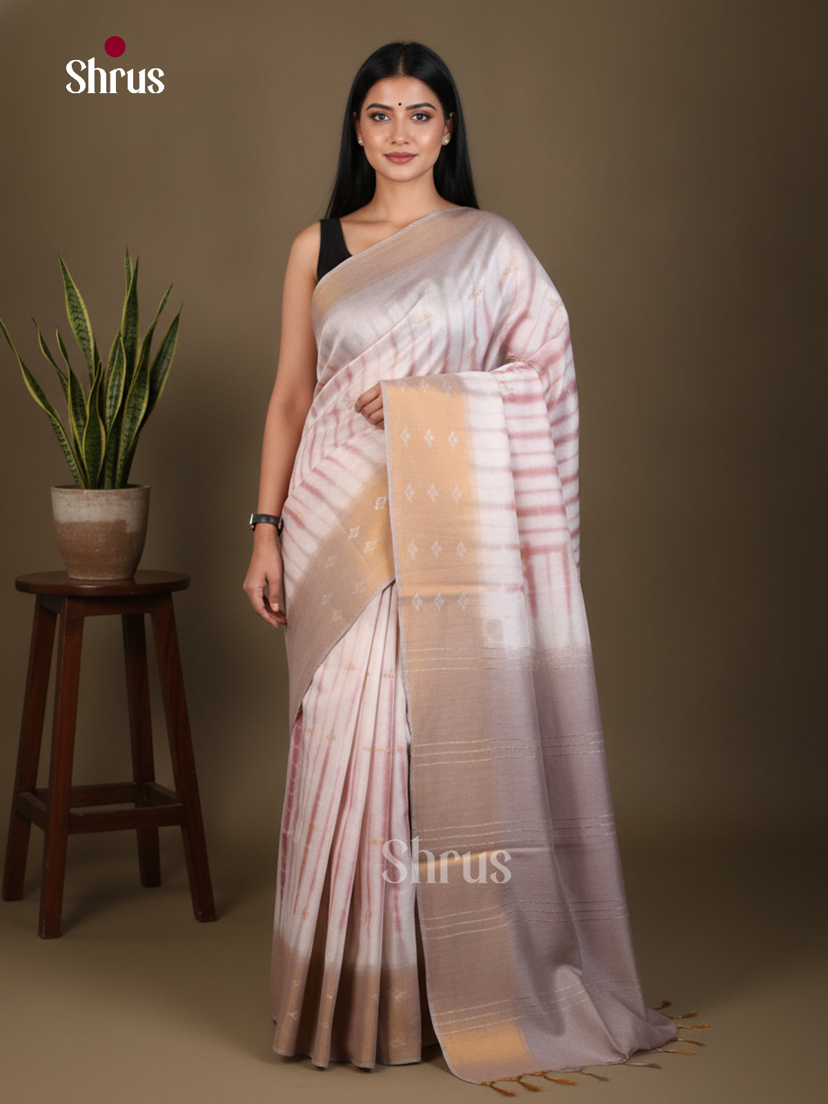 Shibori Saree - EES29507 - Shop on Shrus.com