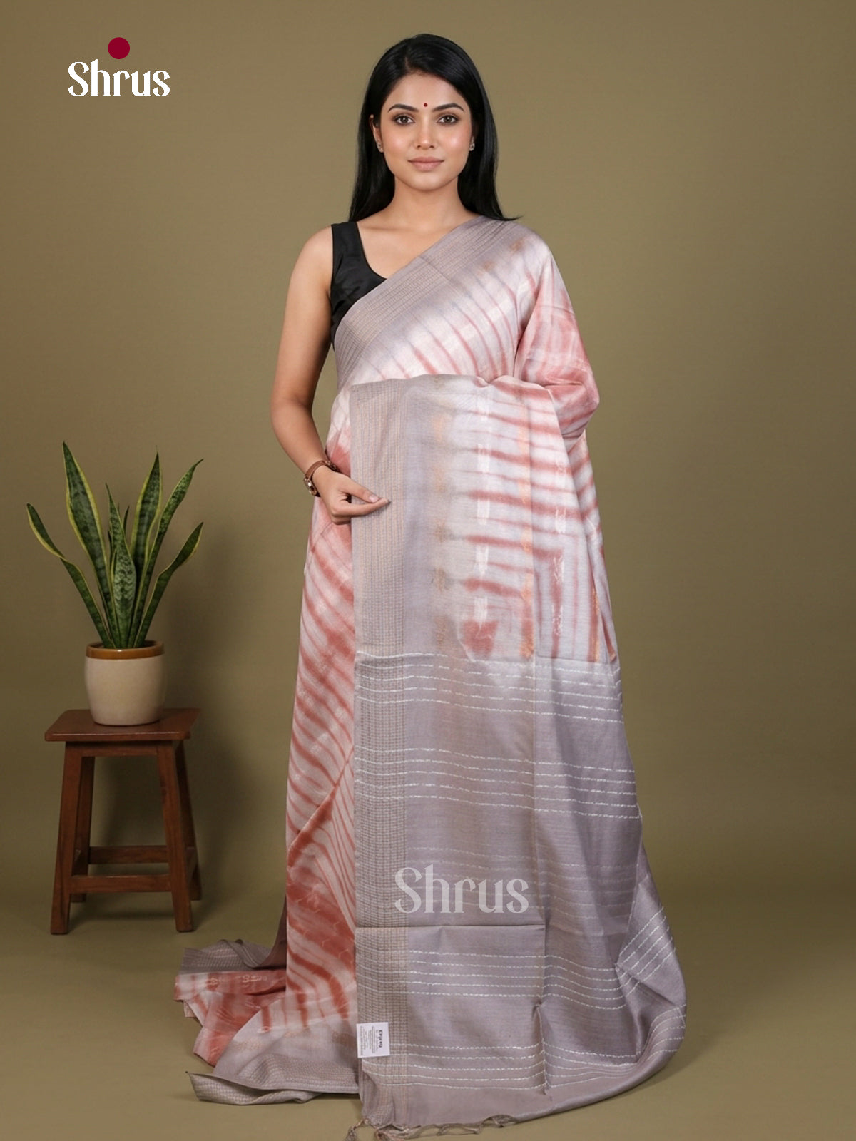 Shibori Saree - EES29517 - Shop on Shrus.com