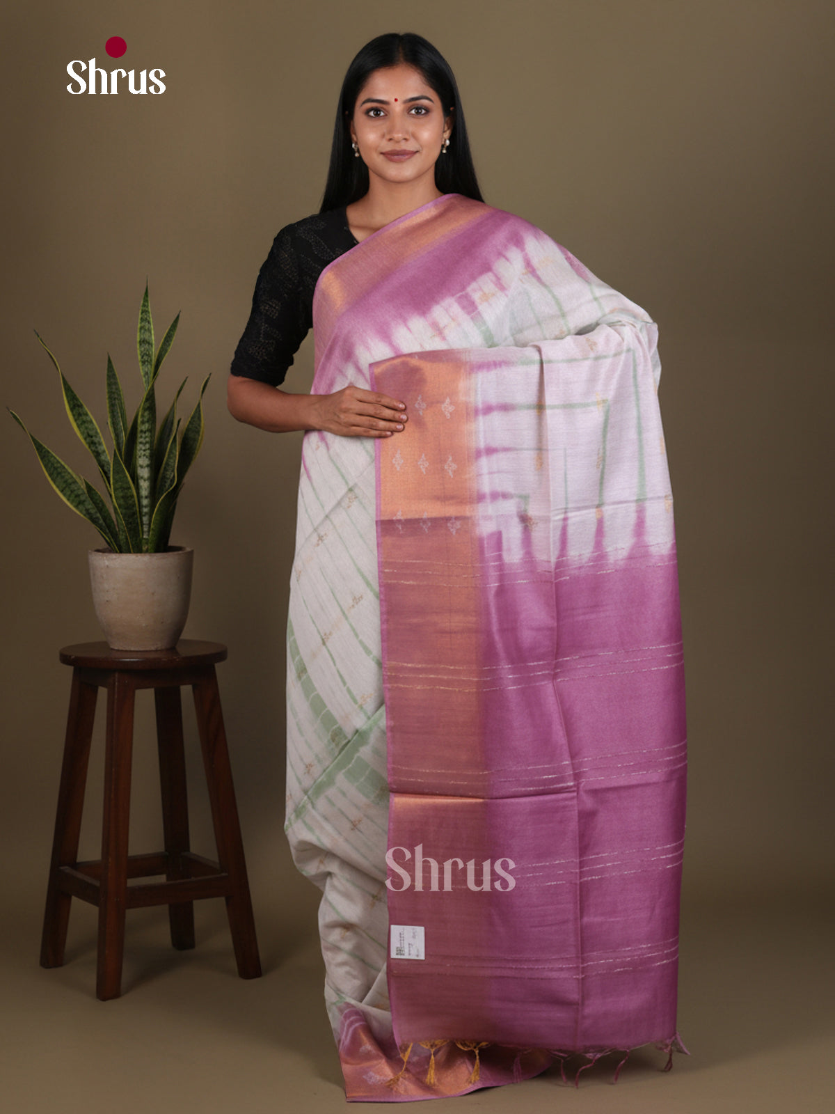 Shibori Saree - EES29519 - Shop on Shrus.com