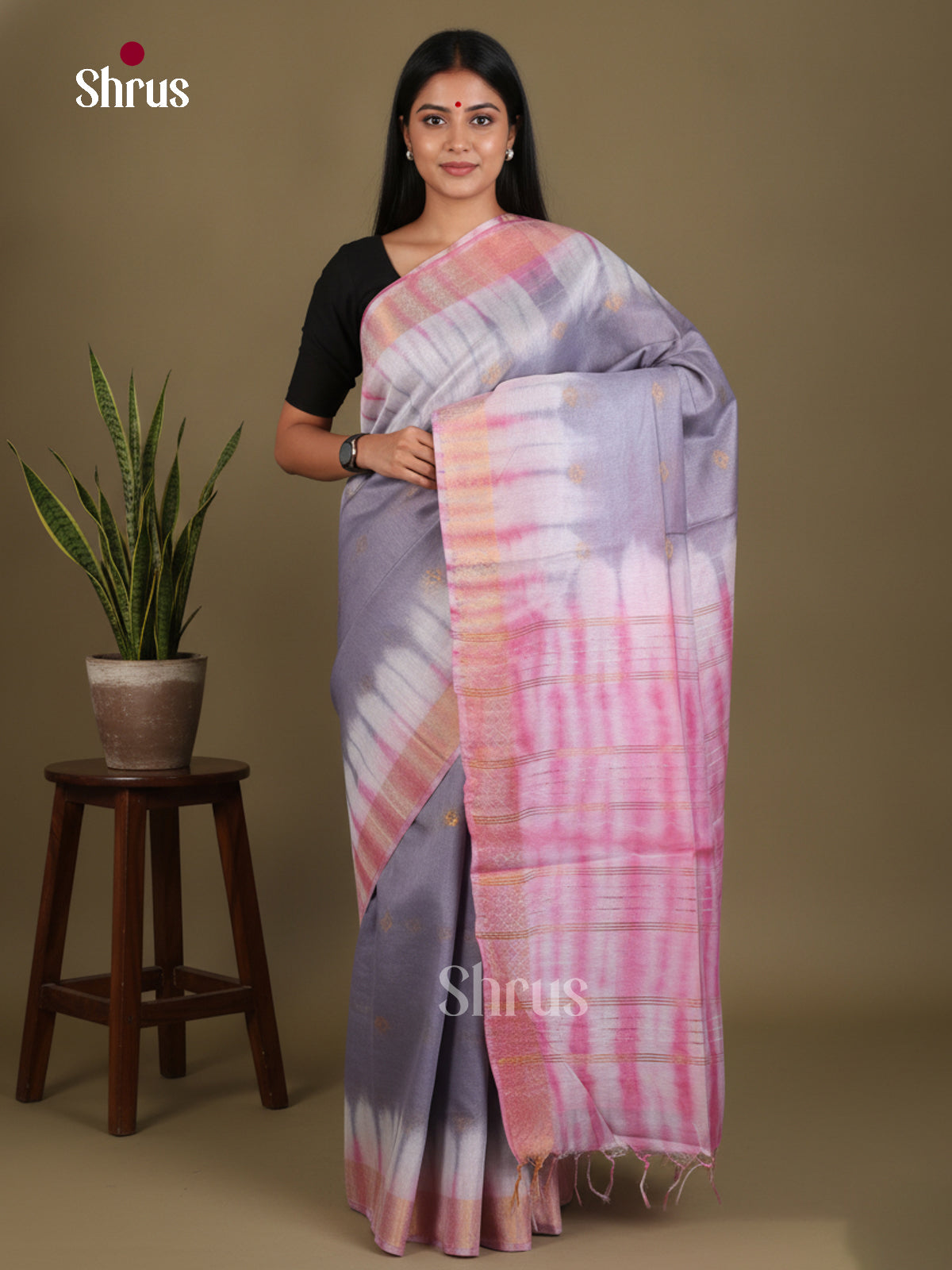 Shibori Saree - EES29576 - Shop on Shrus.com