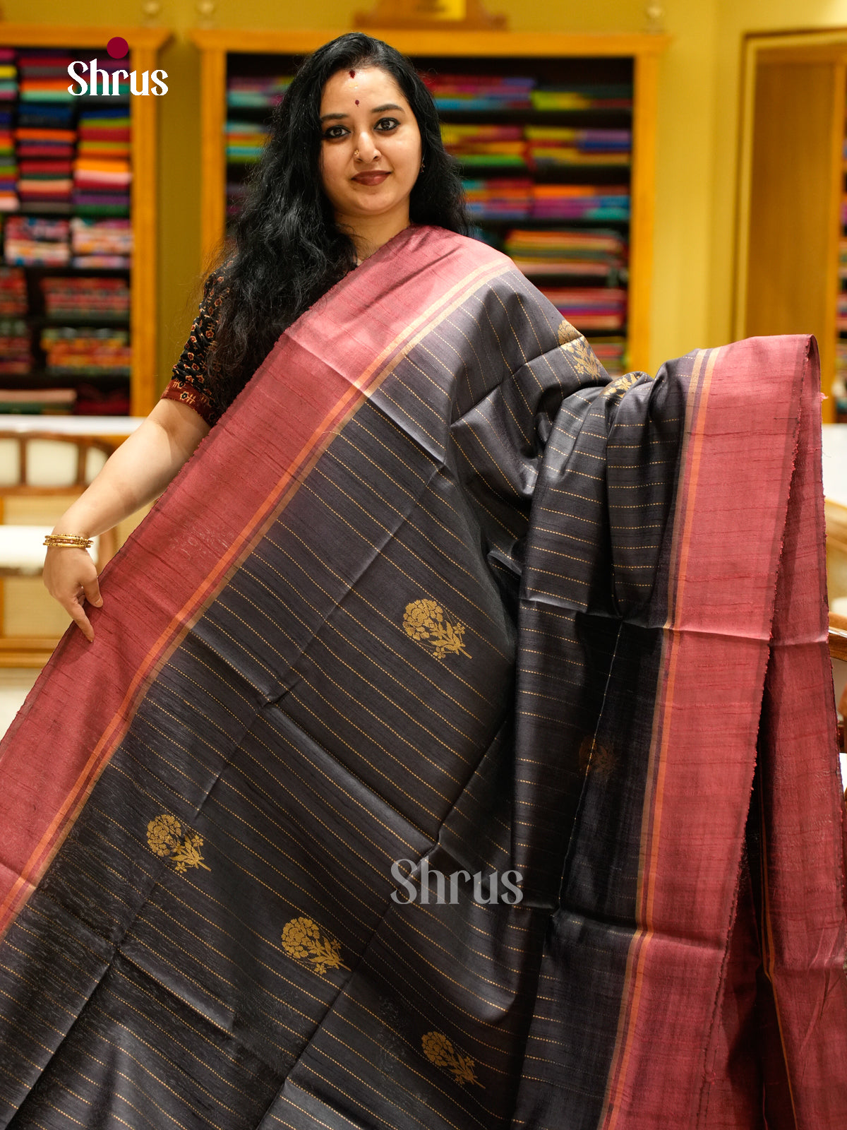 Raw Silk Saree - EFS01071