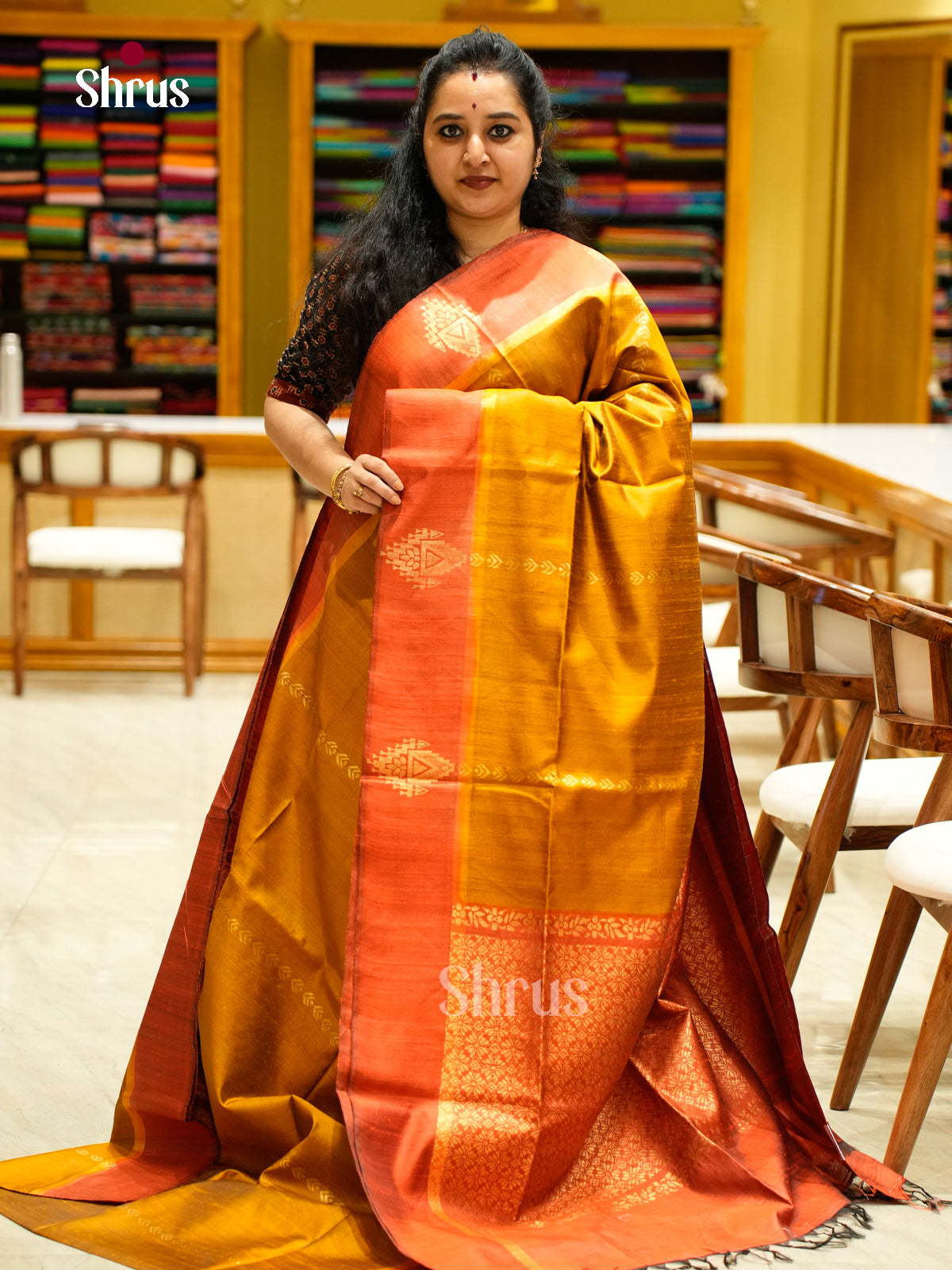 Raw Silk Saree - EFS01074
