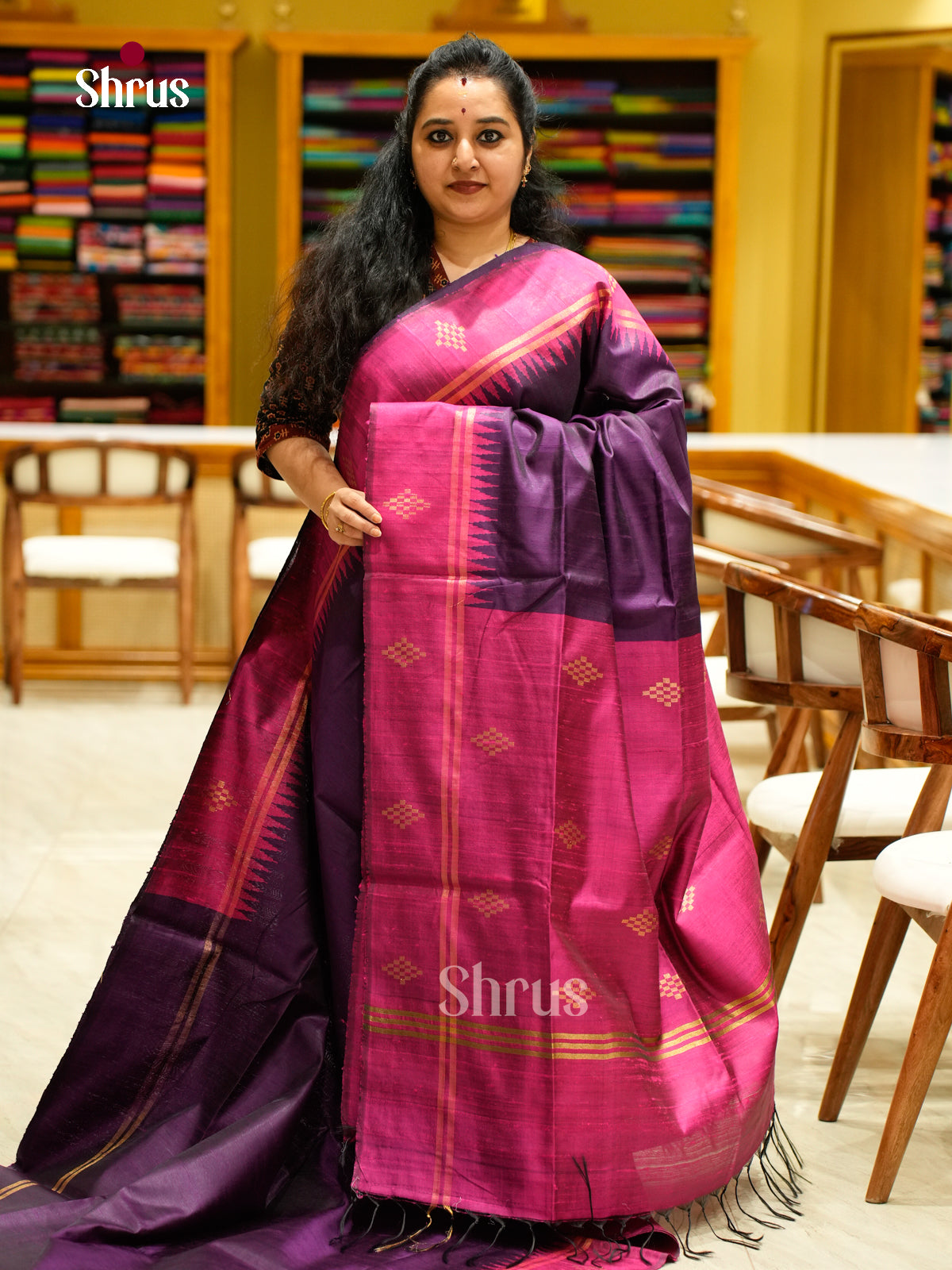 Raw Silk Saree - EFS01103