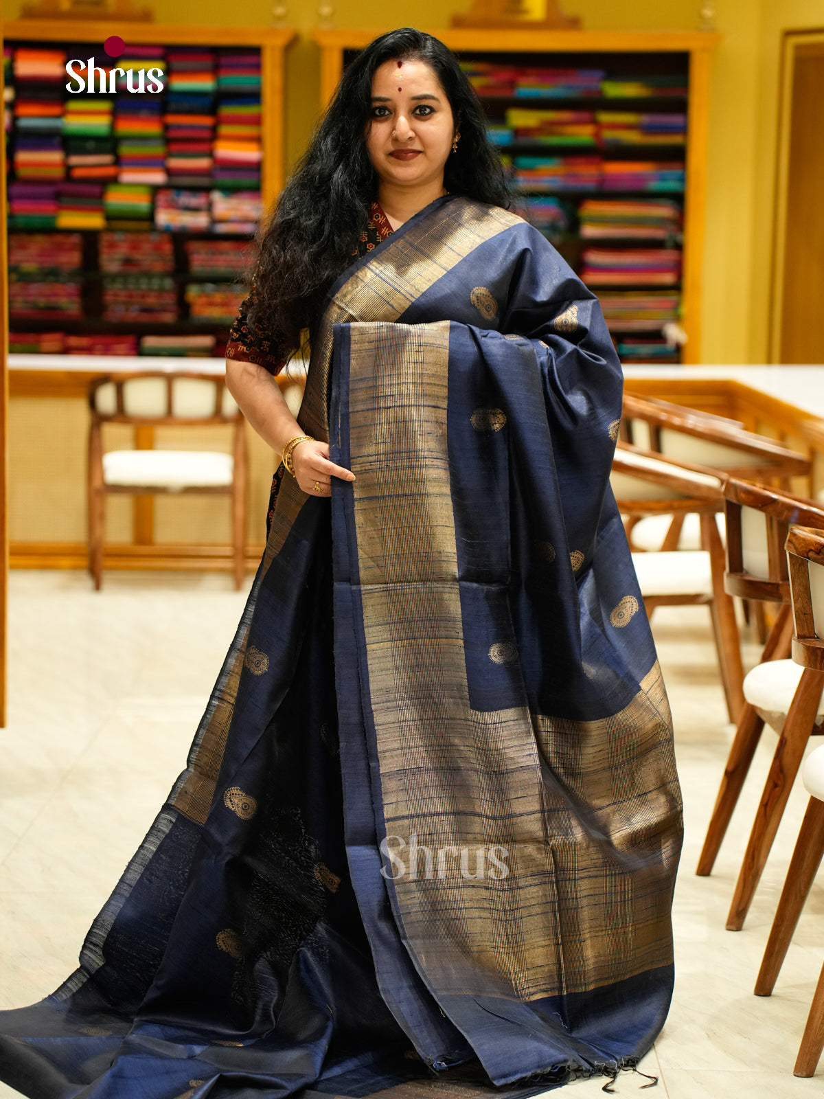Raw Silk Saree - EFS01113
