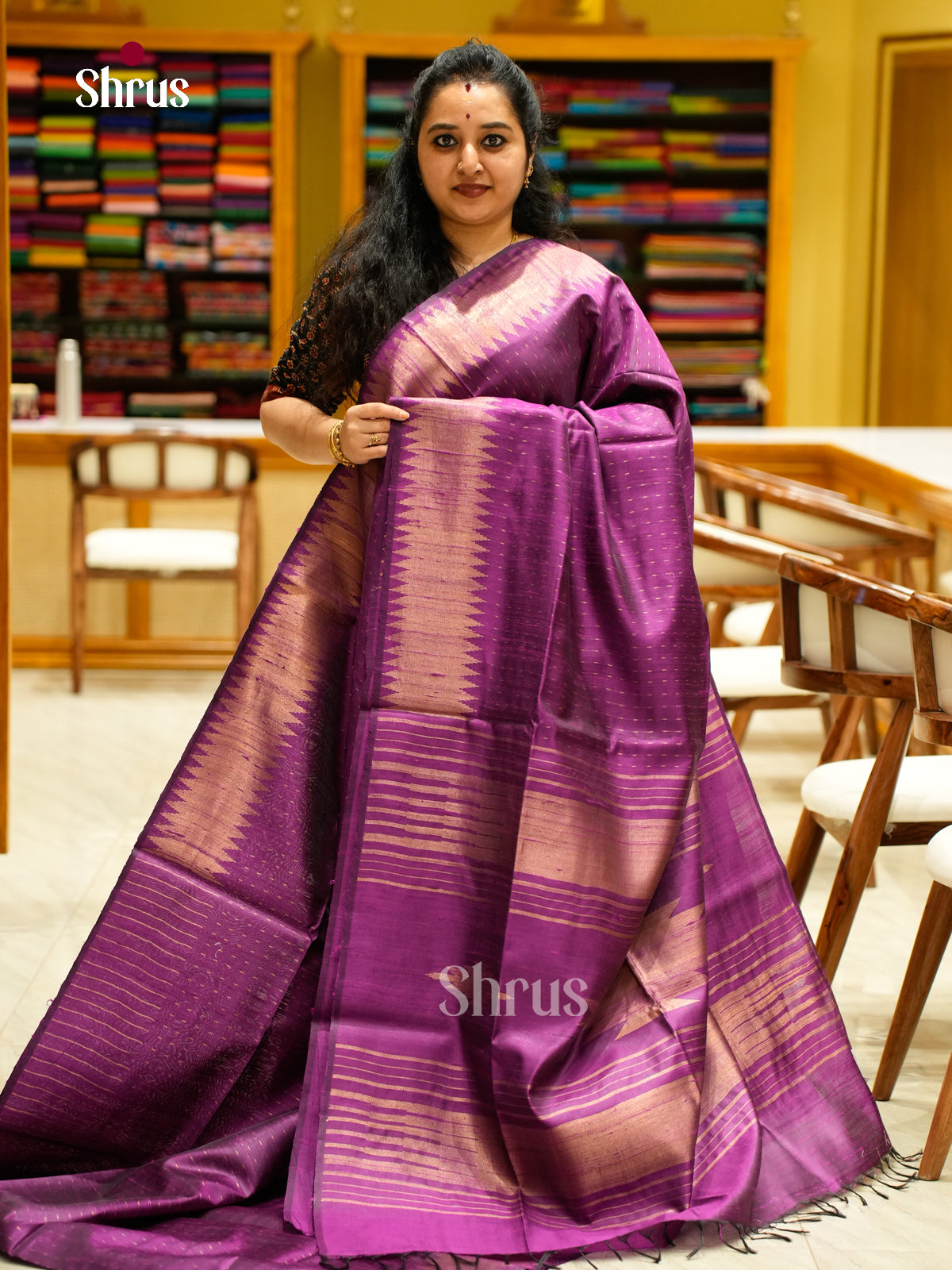 Raw Silk Saree - EFS01191