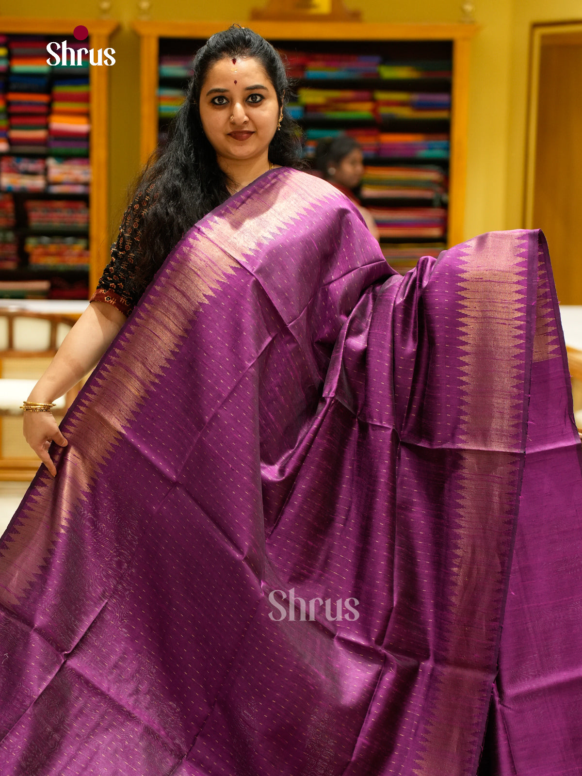 Raw Silk Saree - EFS01191