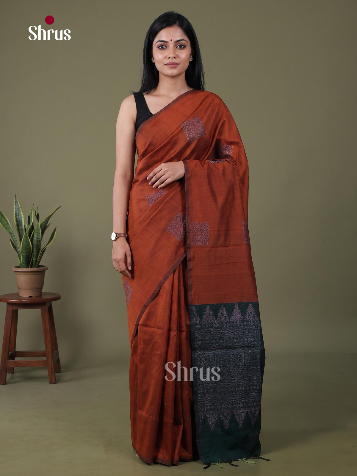 Semi Silkcotton Saree - EFS04518