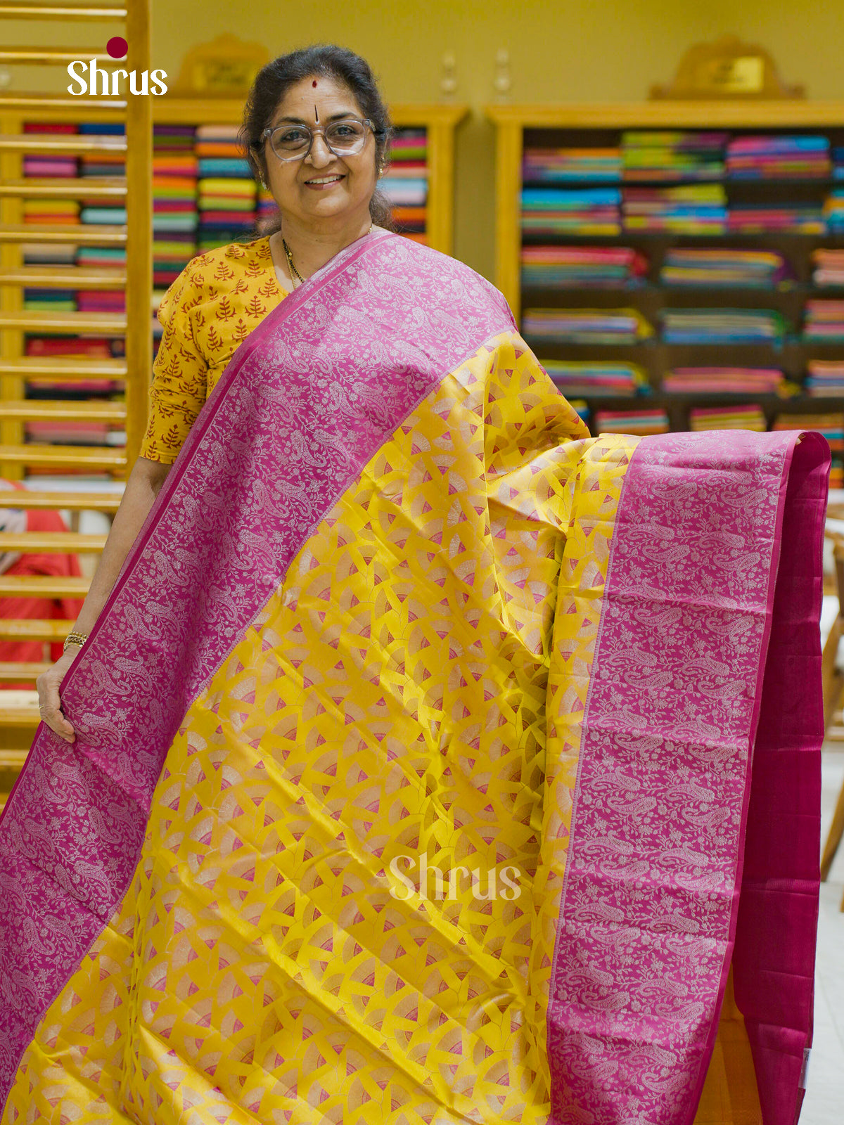 Kanchipuram silk Saree - EFS12284 - Shop on Shrus.com