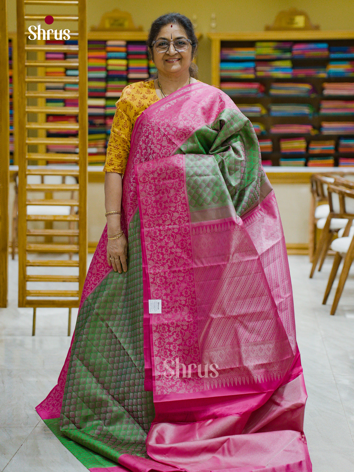 Kanchipuram silk Saree - EFS12286 - Shop on Shrus.com