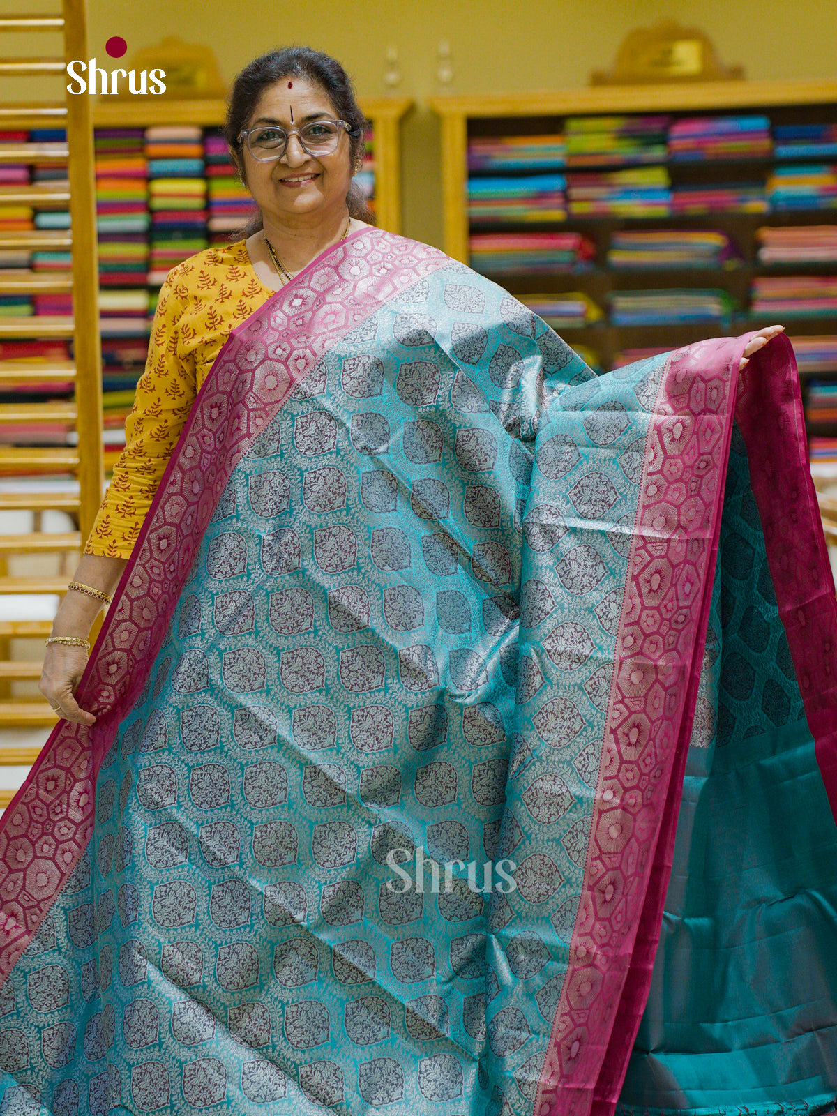 Kanchipuram silk Saree - EFS12289 - Shop on Shrus.com