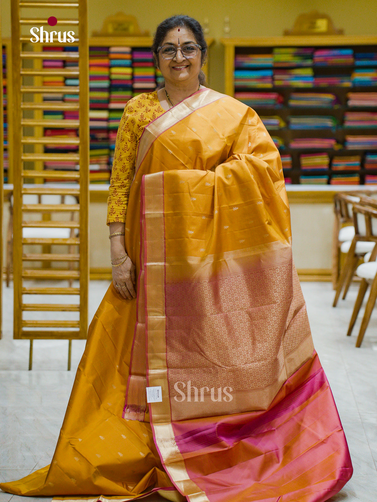 Kanchipuram silk Saree - EFS12303 - Shop on Shrus.com